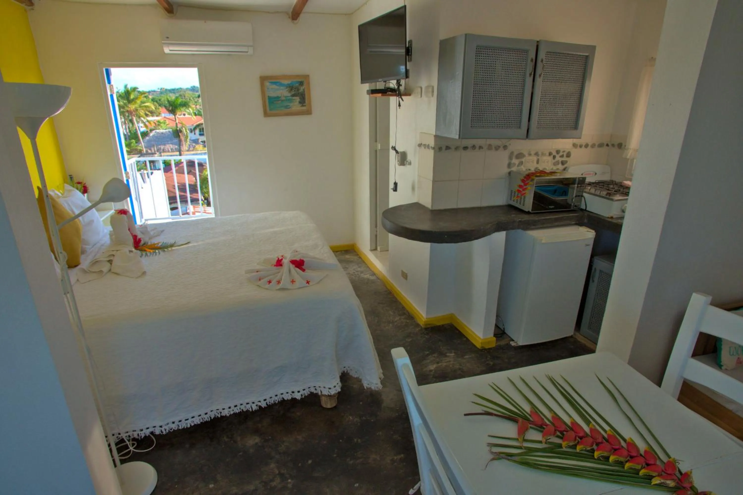 Bedroom, Bed in B&B Aparthotel La Isleta
