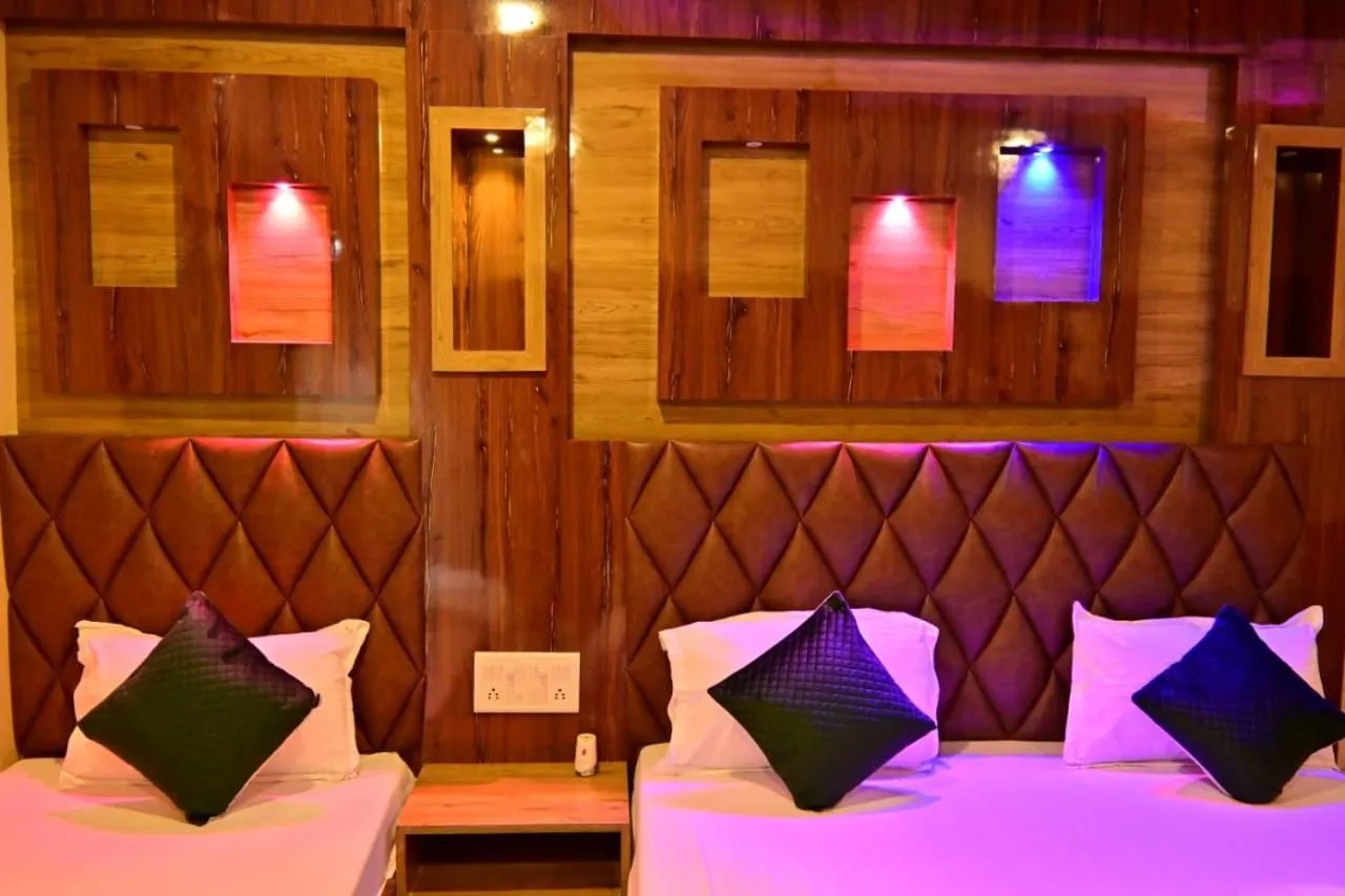 Bed in Hotel Highness Sea Rock