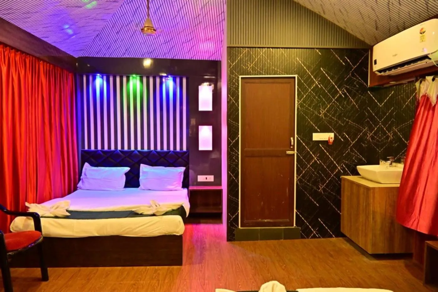 Bed in Hotel Highness Sea Rock