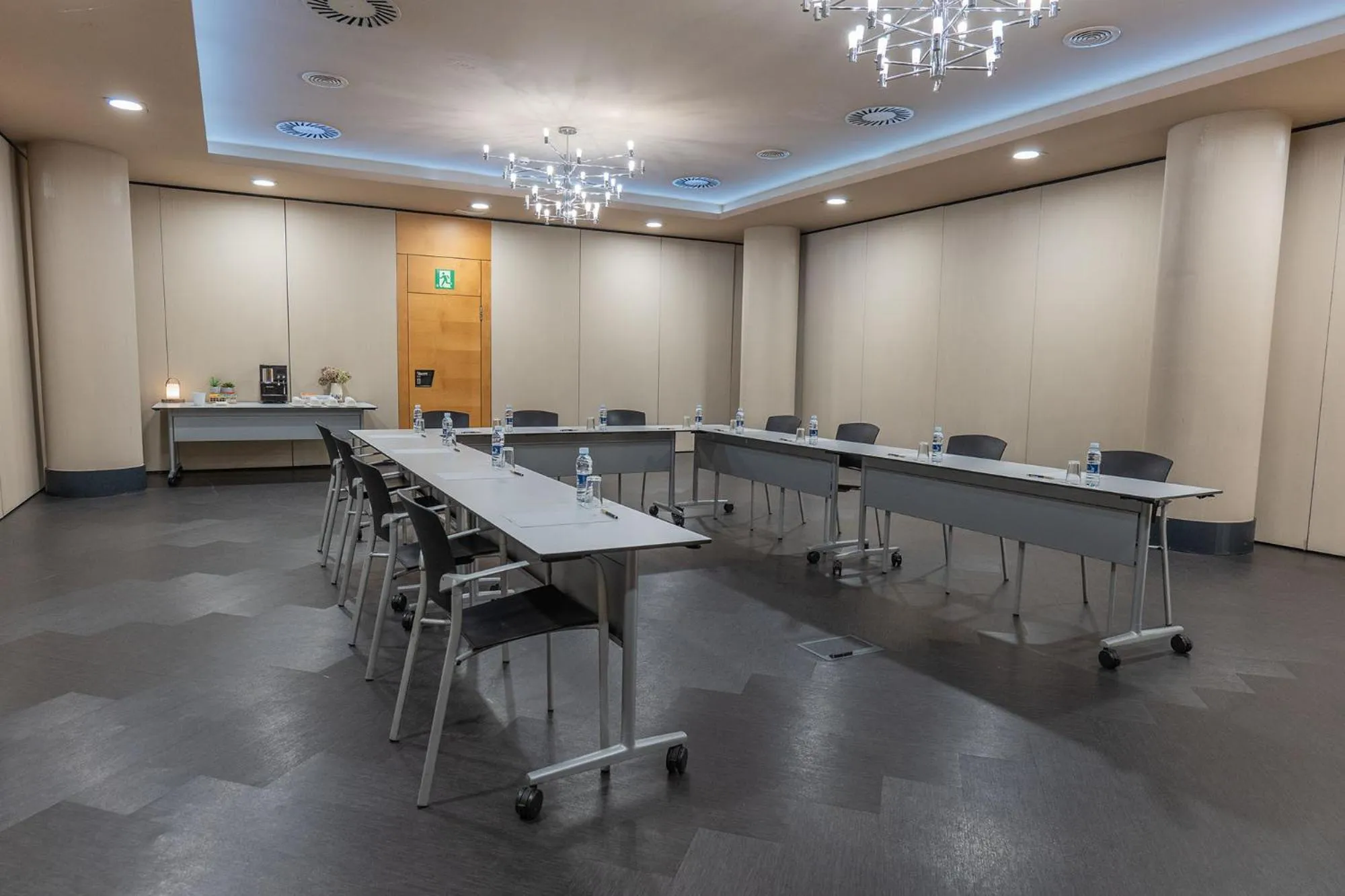 Meeting/conference room in Eurostars Amara