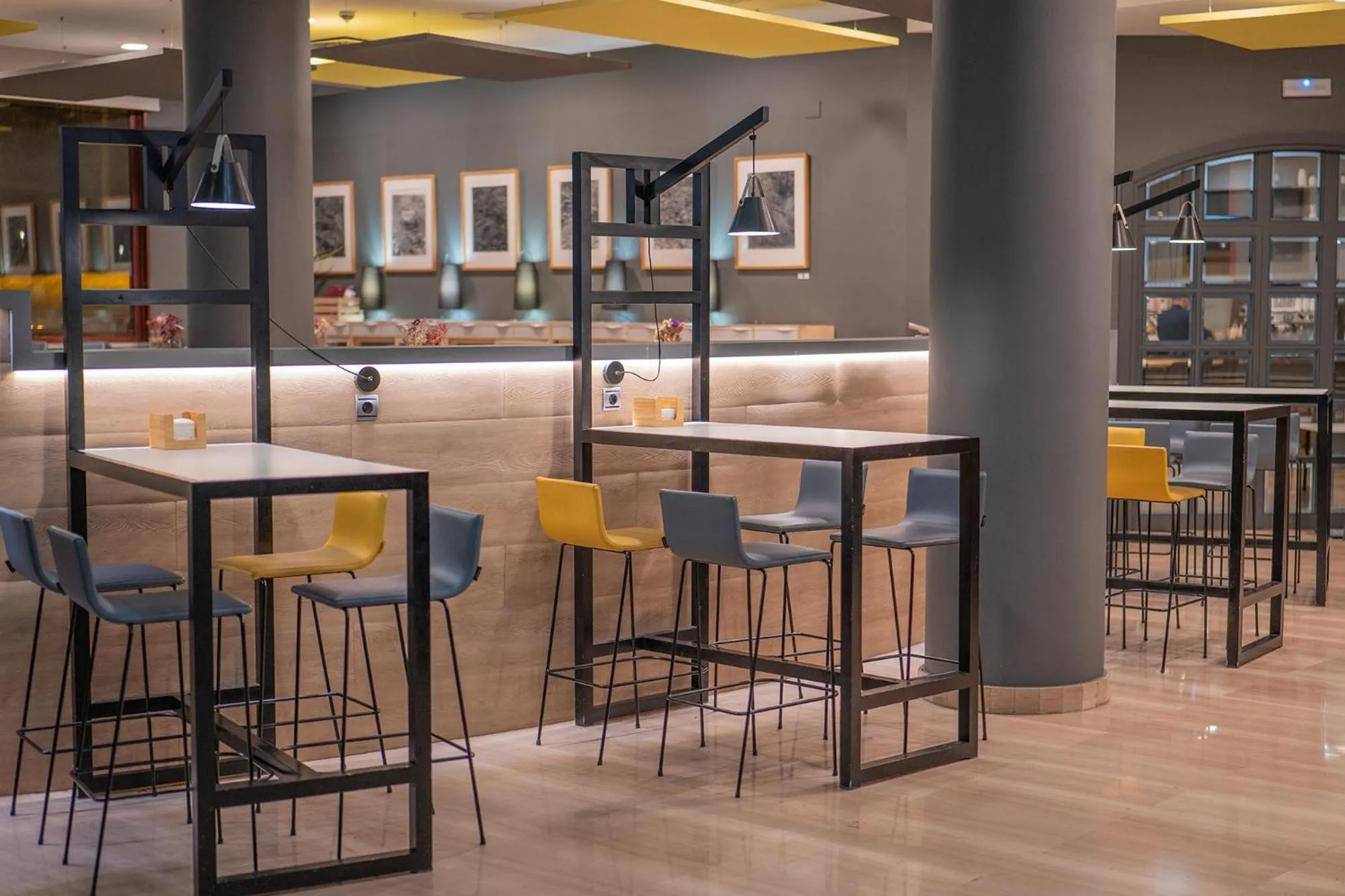 Restaurant/places to eat in Eurostars Amara