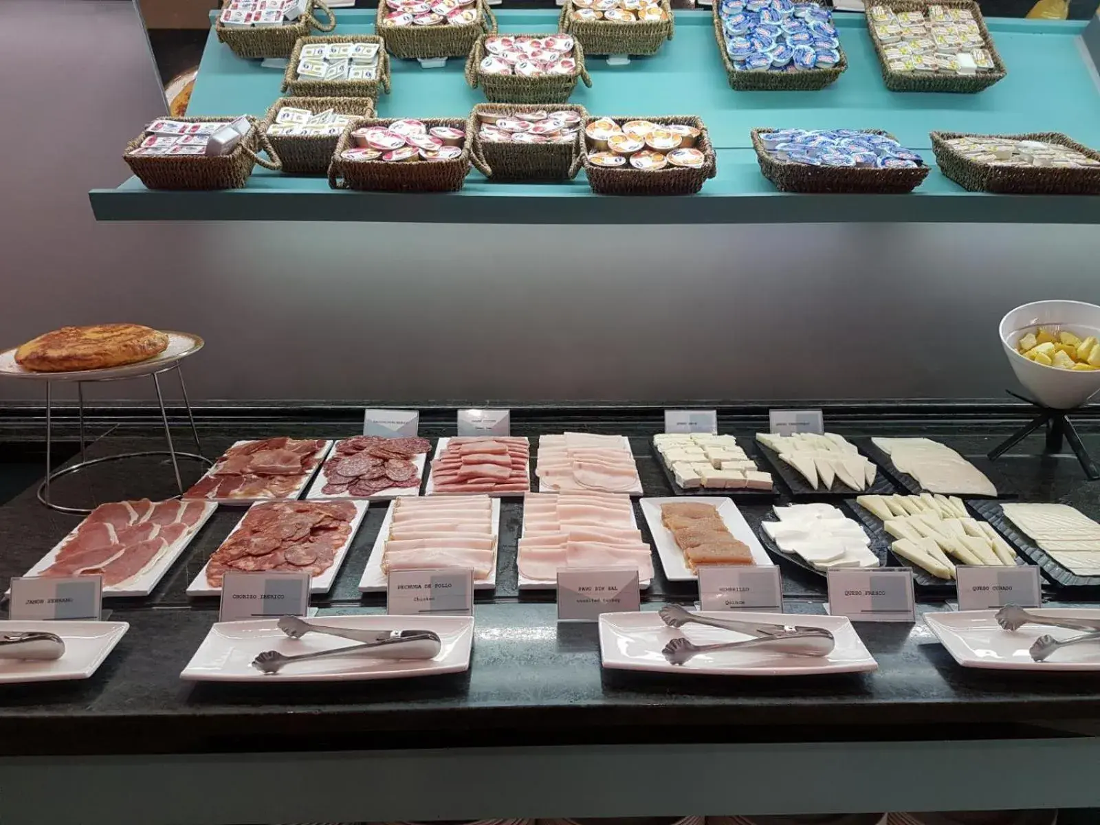 Buffet breakfast in Silken Reino de Aragón Buffet breakfast in Silken Reino de Aragón