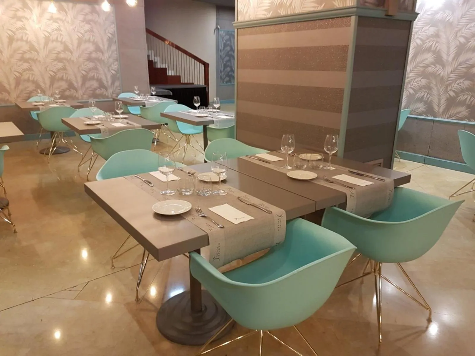 Restaurant/places to eat in Silken Reino de Aragón