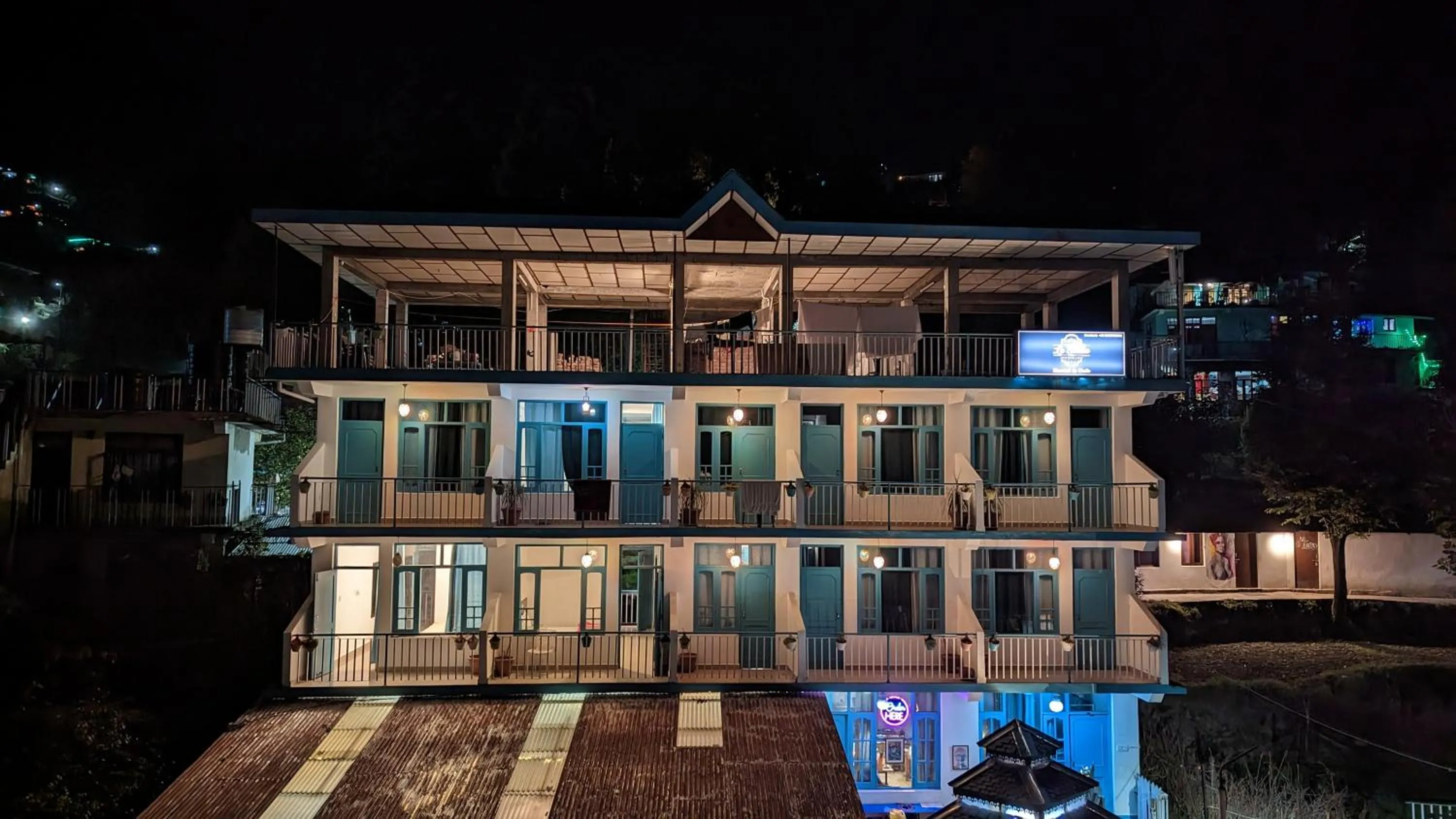 Property building in LA SIESTA INDIA MCLEODGANJ