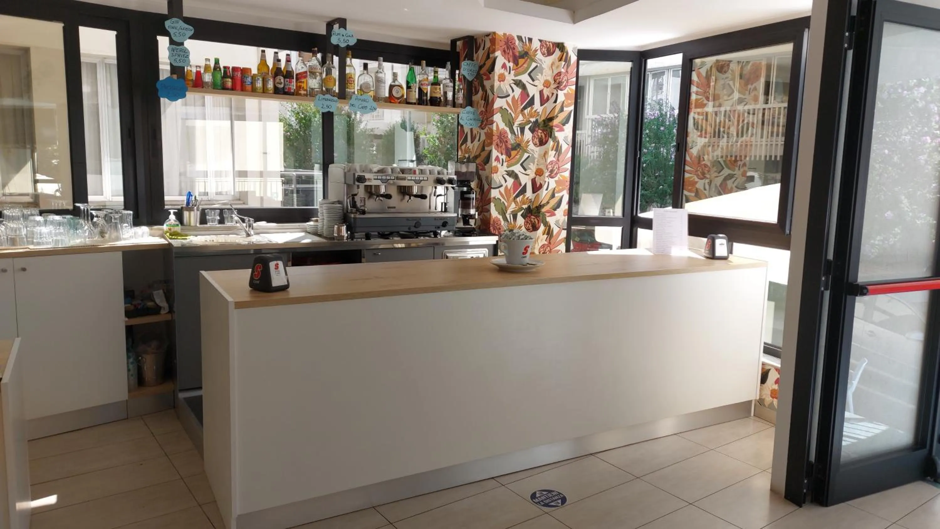 Lounge or bar in Hotel Clipper