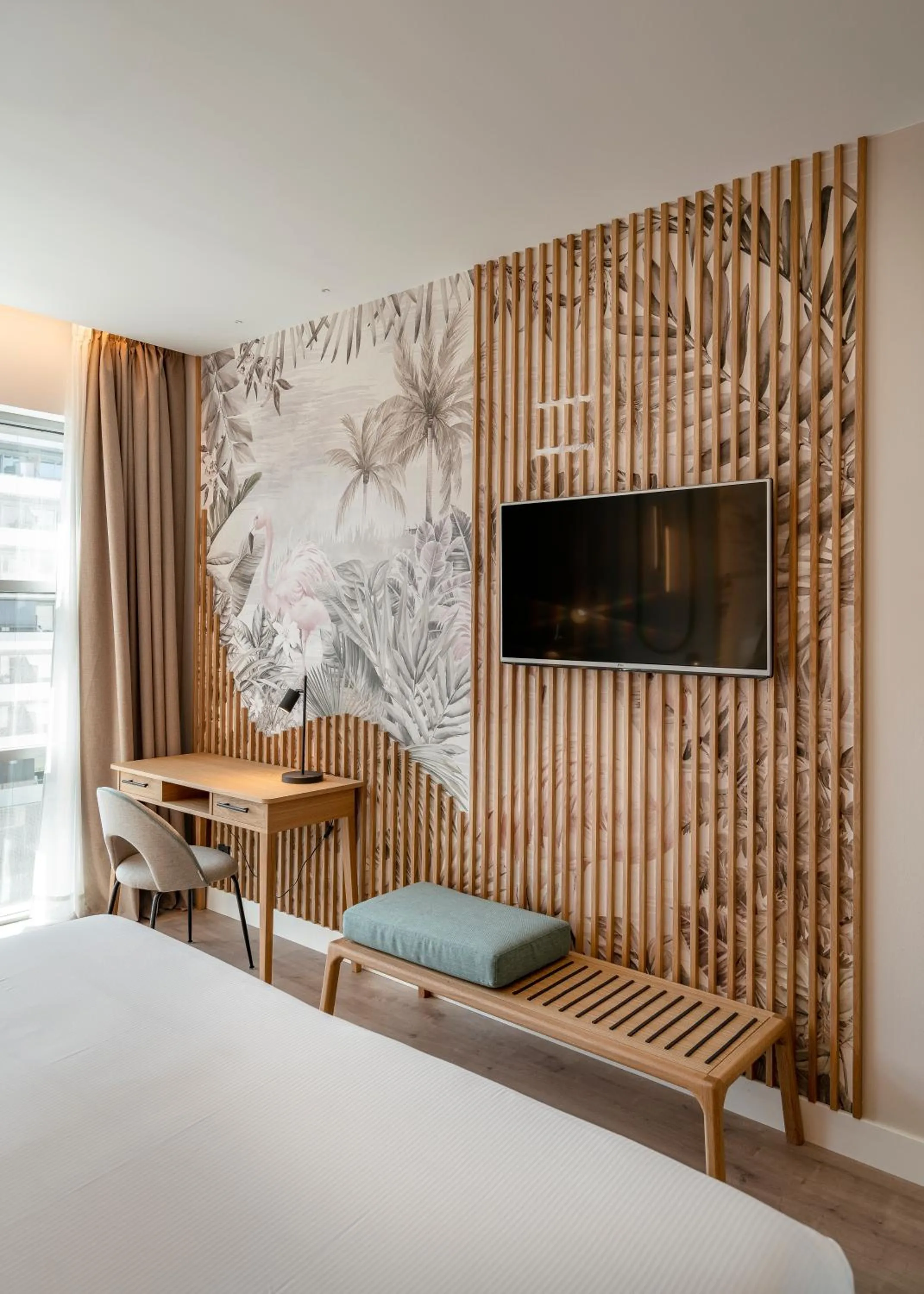 TV and multimedia, Bed in Vincci Maritimo