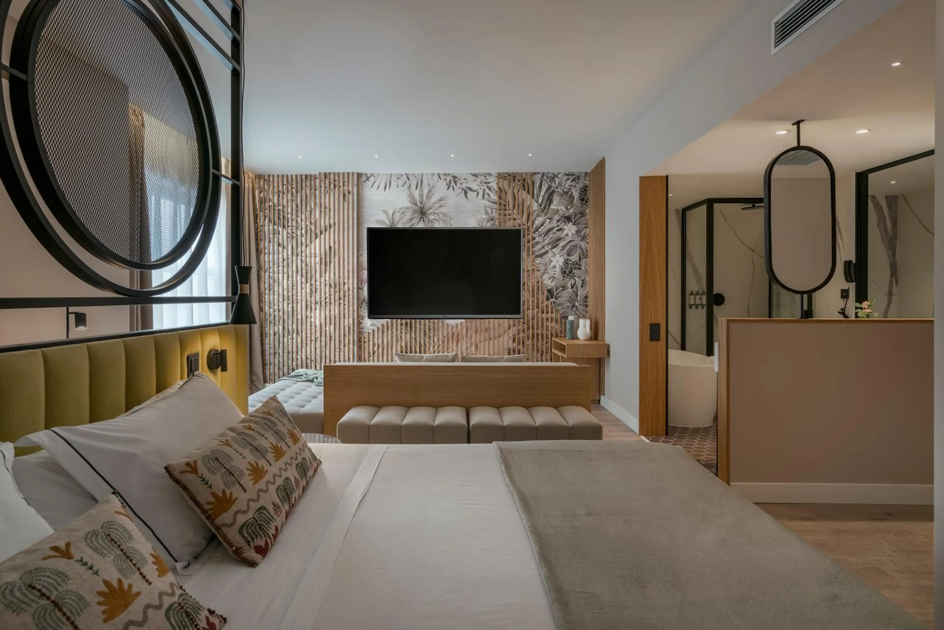 Photo of the whole room, Bed in Vincci Maritimo