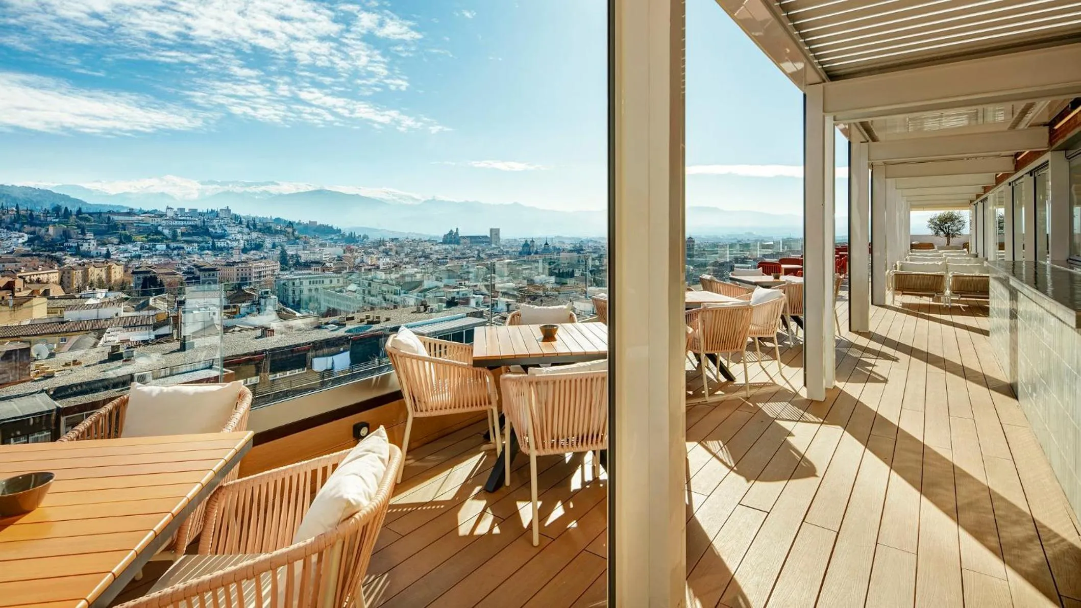 Property building in Sercotel HMO Martina