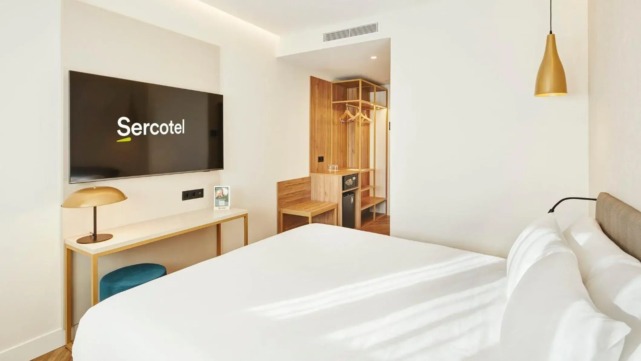 Bedroom, Bed in Sercotel HMO Martina Bedroom, Bed in Sercotel HMO Martina