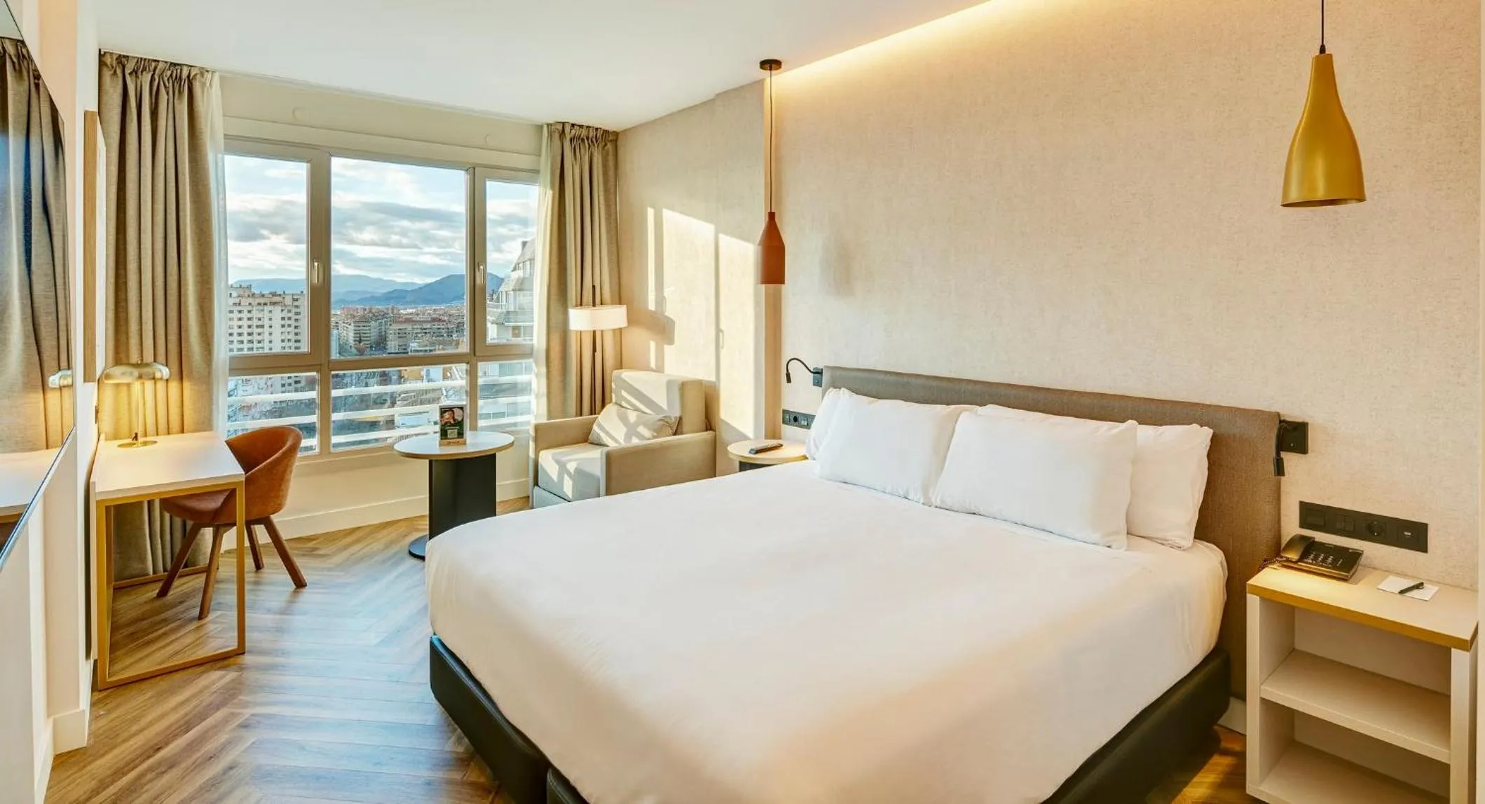 Bedroom, Bed in Sercotel HMO Martina