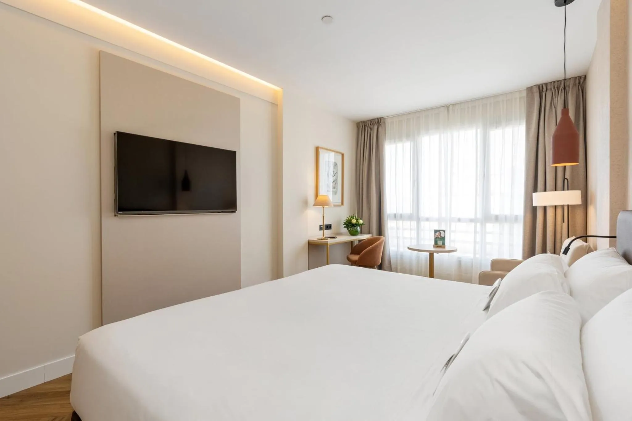 Bedroom, Bed in Sercotel HMO Martina