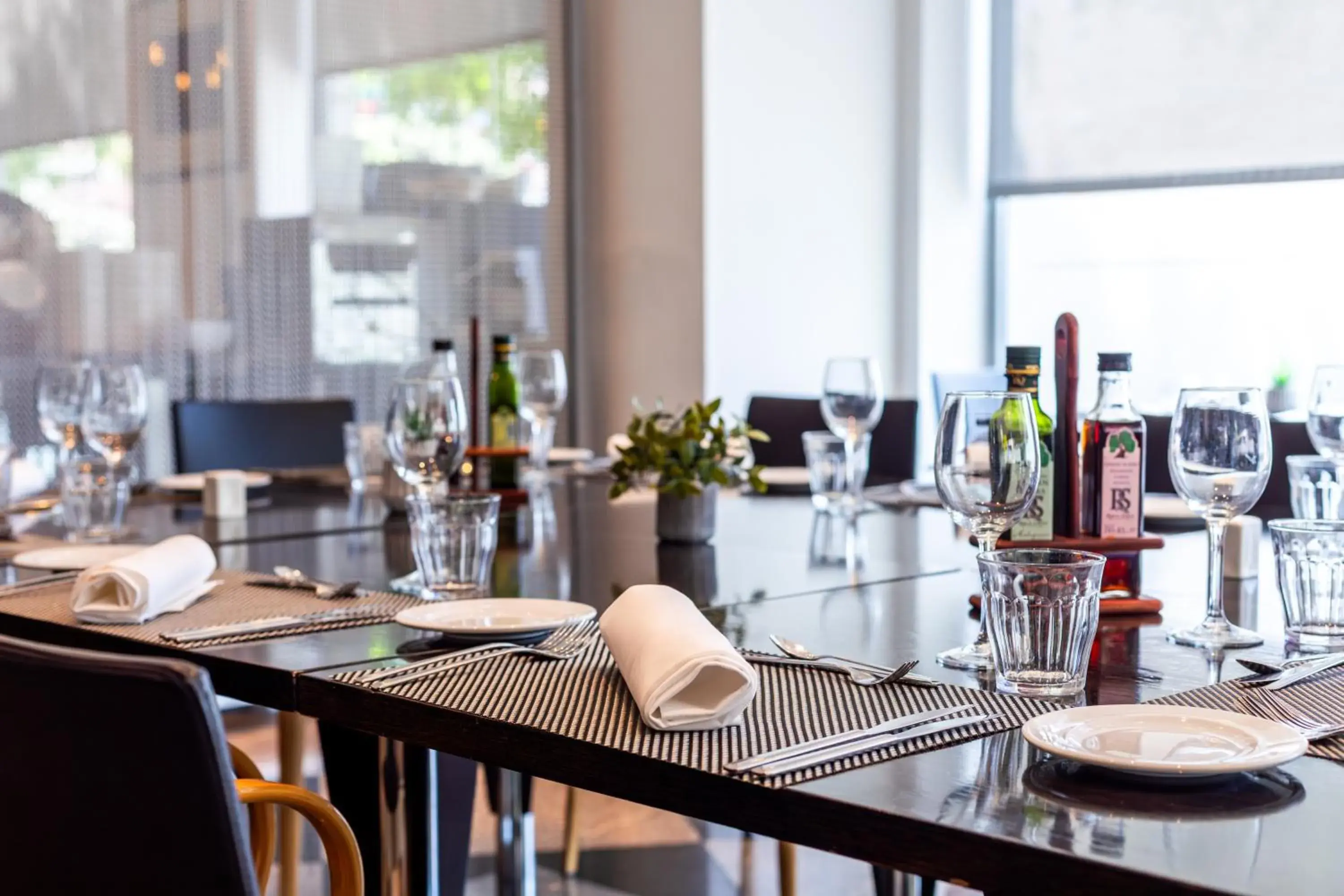 Restaurant/places to eat in Abba Sants Restaurant/places to eat in Abba Sants