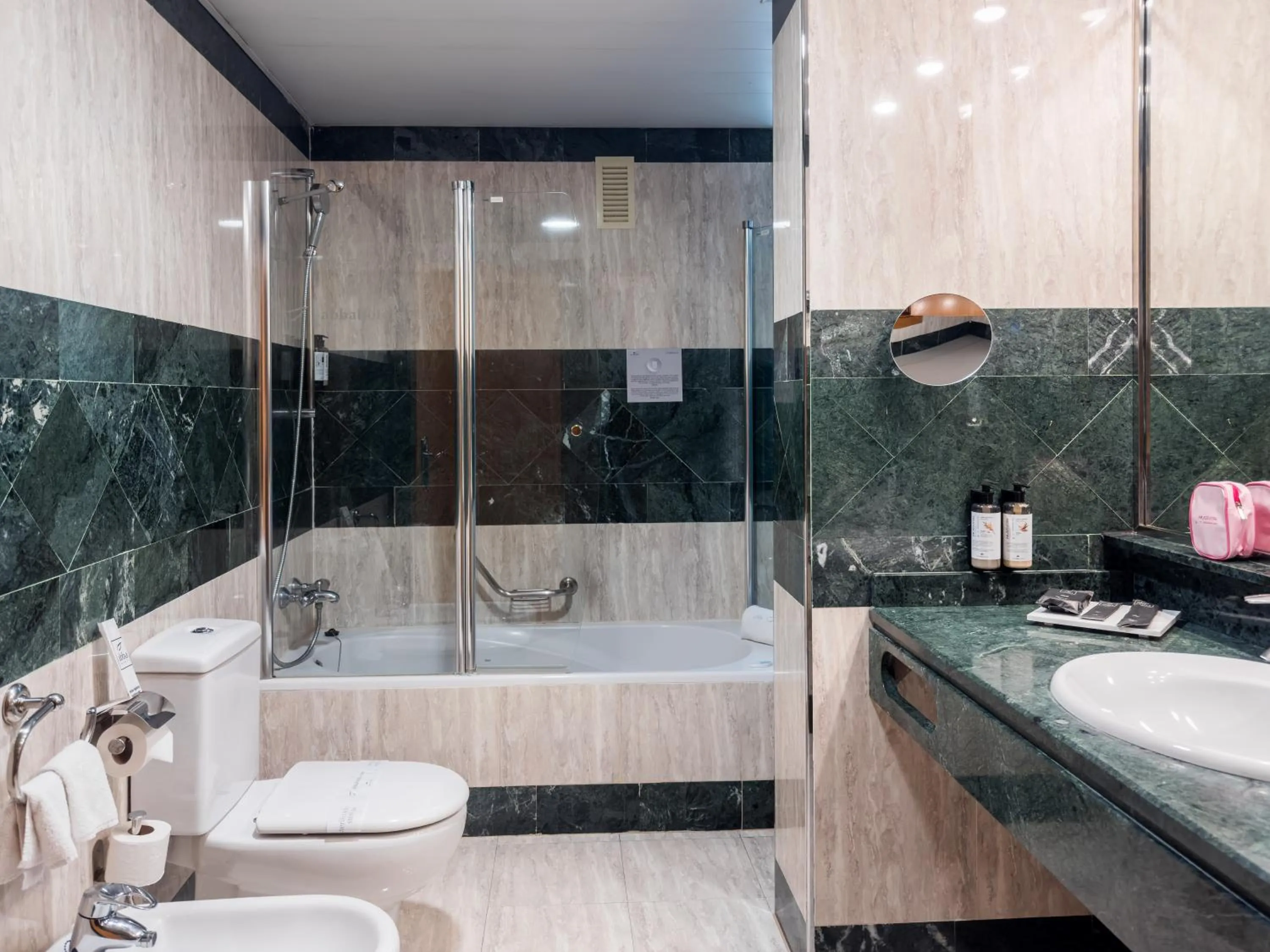 Bathroom in Abba Sants