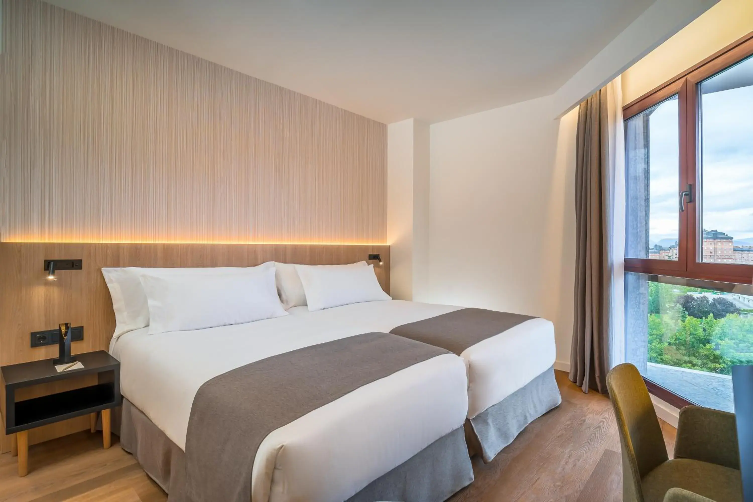 Photo of the whole room, Bed in Occidental Pamplona Photo of the whole room, Bed in Occidental Pamplona