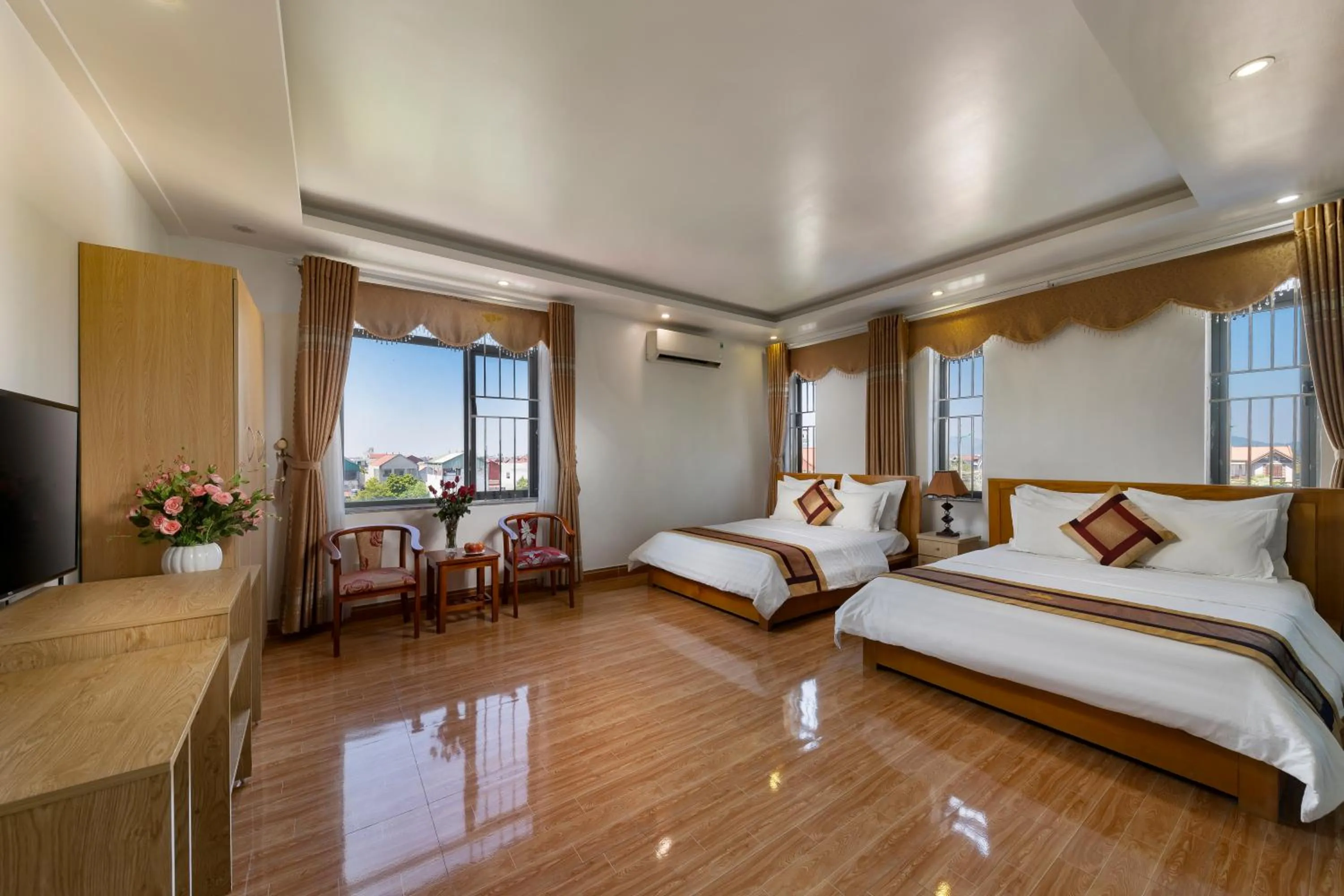 Photo of the whole room, Bed in Airport Transit Hotel