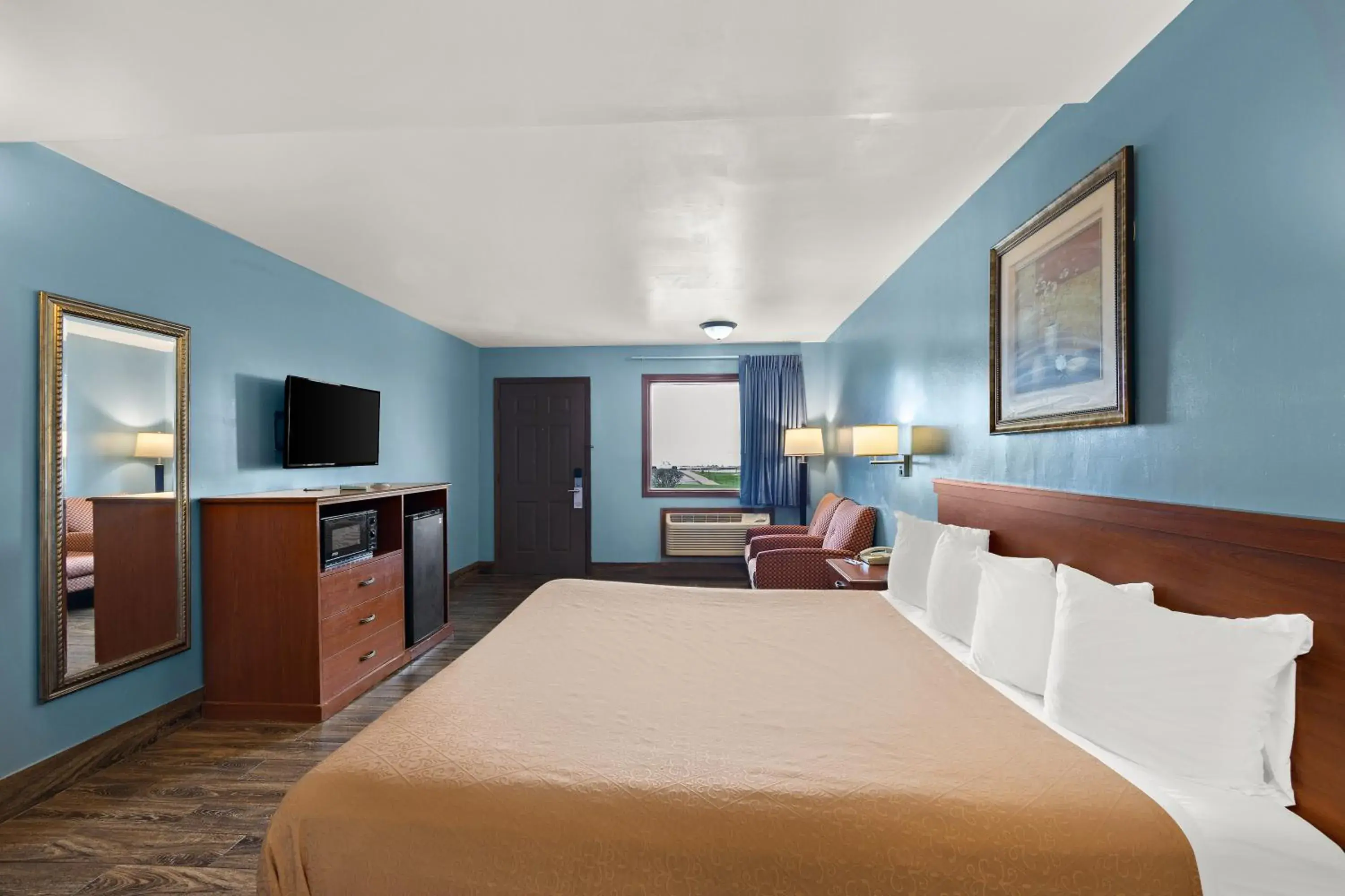 Bed in Americas Best Value Inn-Celina Bed in Americas Best Value Inn-Celina