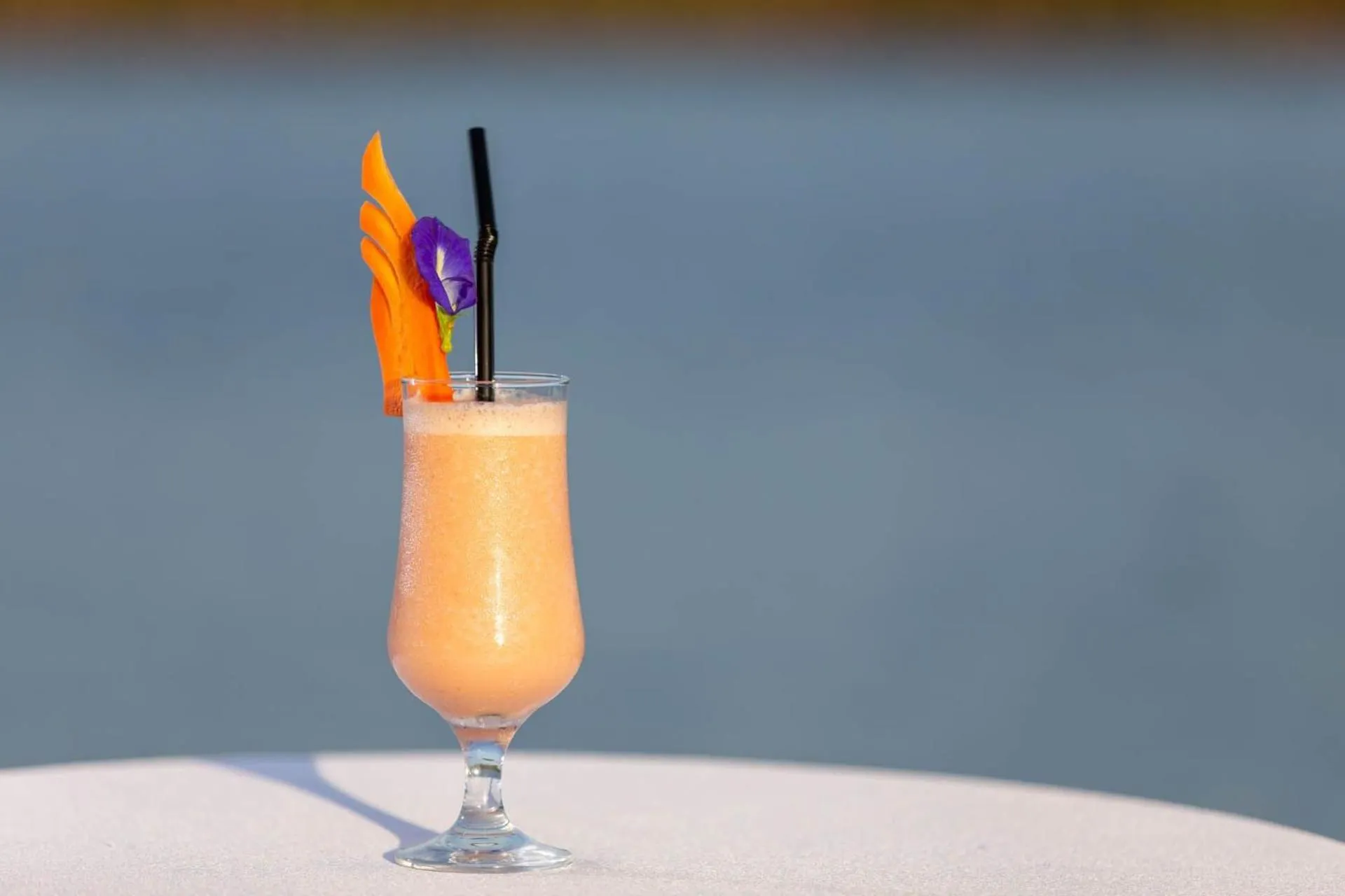 Food and drinks in Castle Bayview Resort & Spa