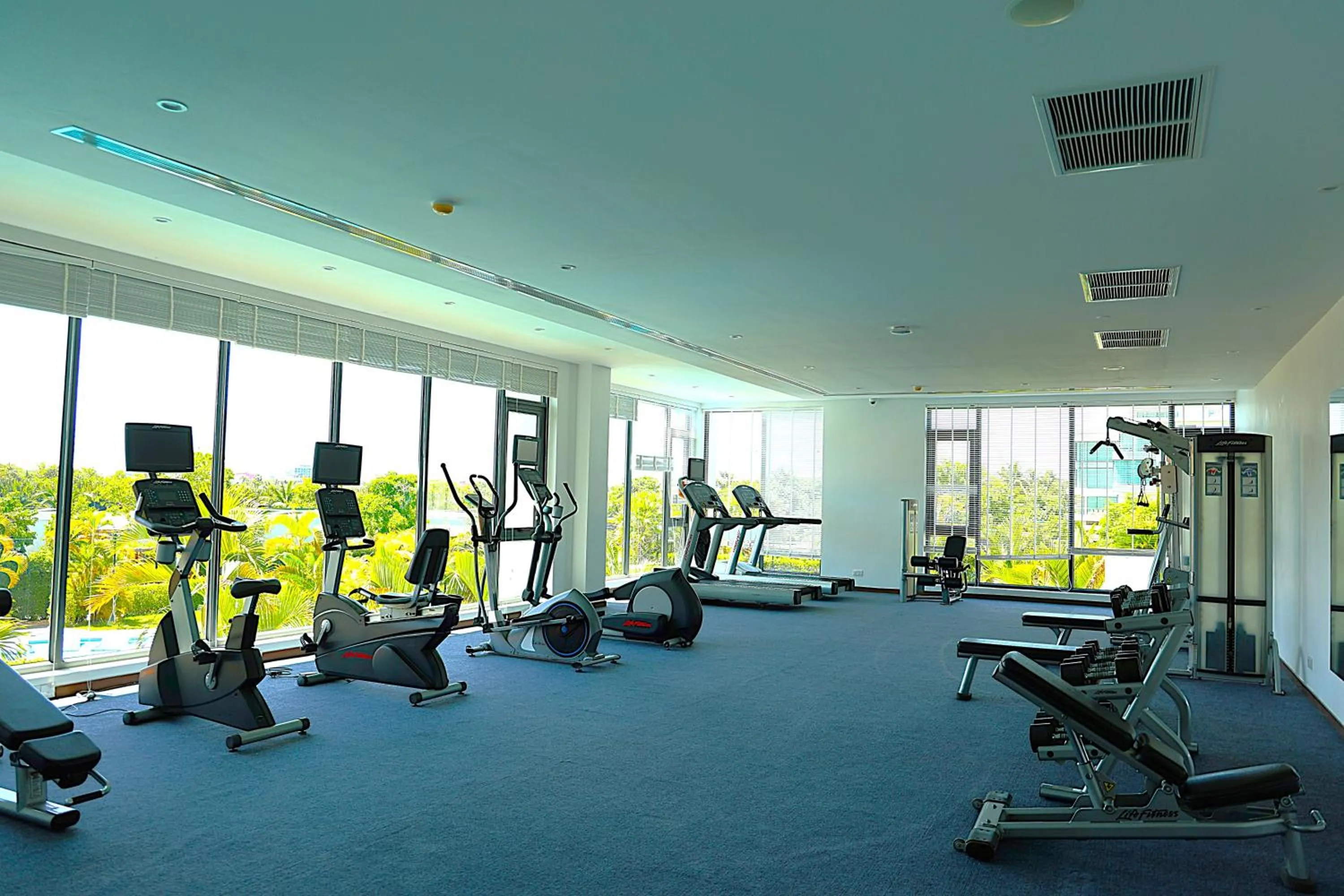Fitness centre/facilities in Castle Bayview Resort & Spa