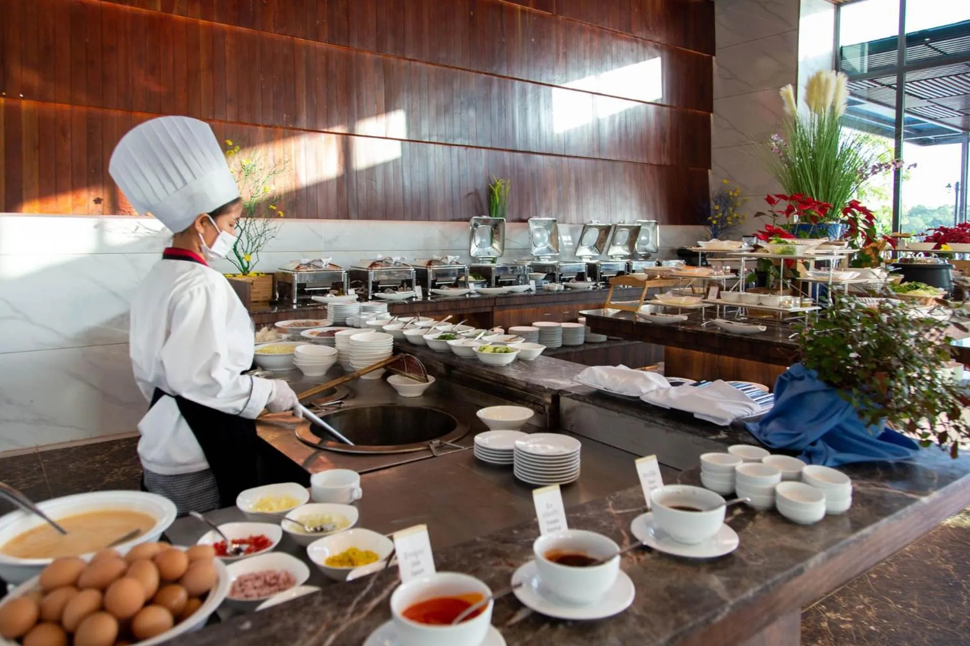 Buffet breakfast in Castle Bayview Resort & Spa