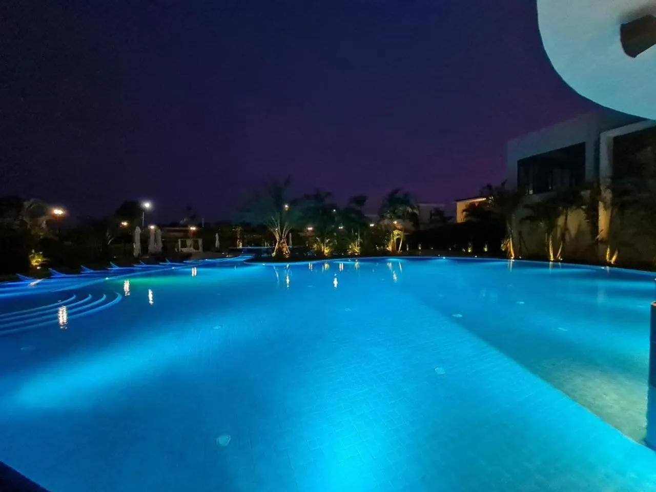 Pool view in Castle Bayview Resort & Spa
