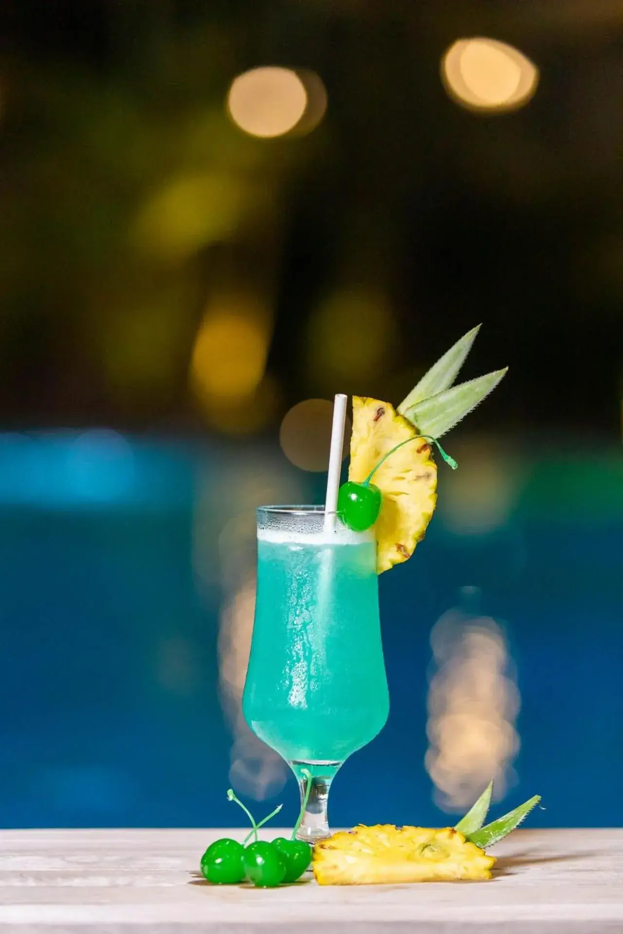 Lounge or bar in Castle Bayview Resort & Spa Lounge or bar in Castle Bayview Resort & Spa