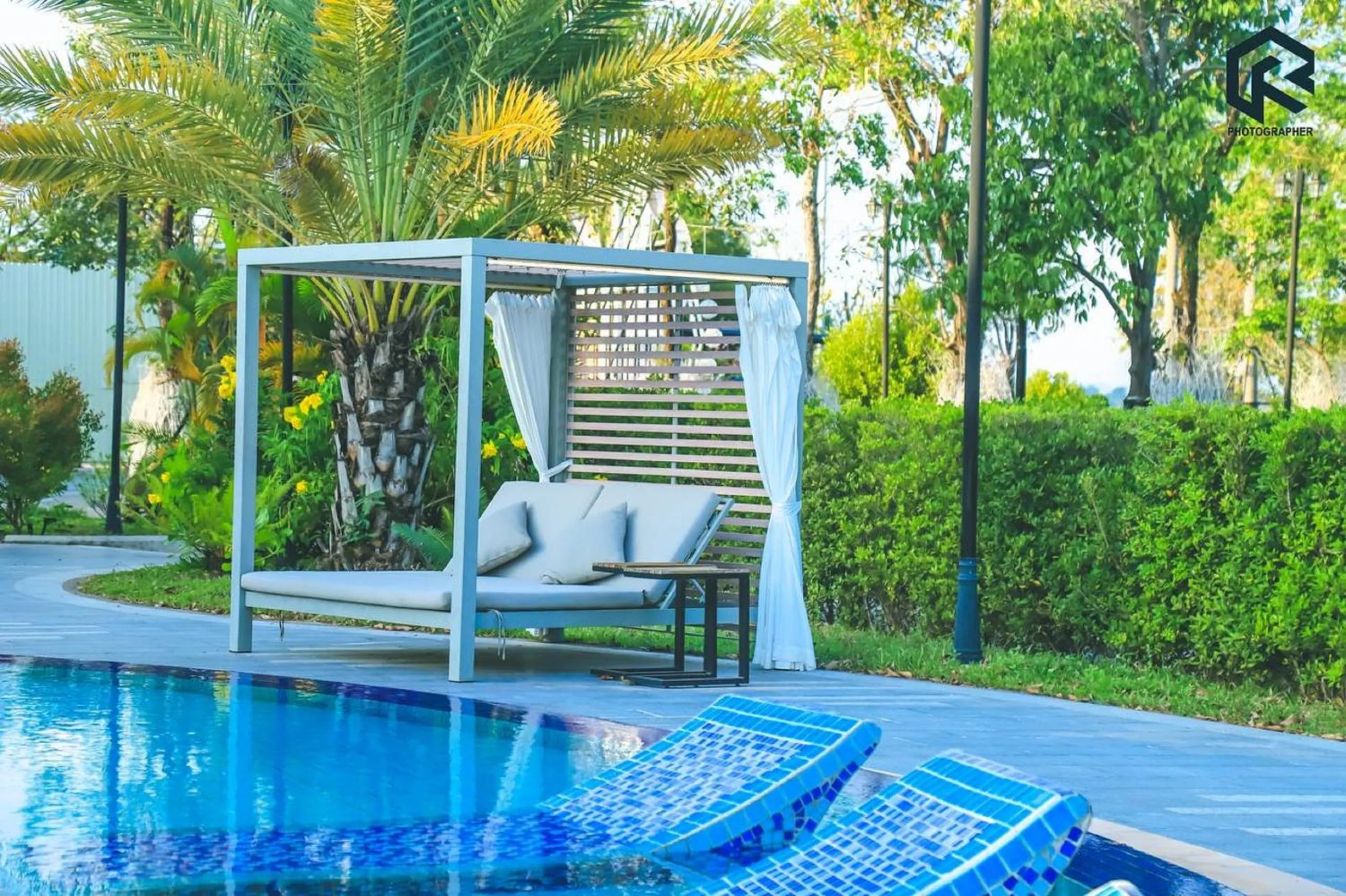 Garden in Castle Bayview Resort & Spa