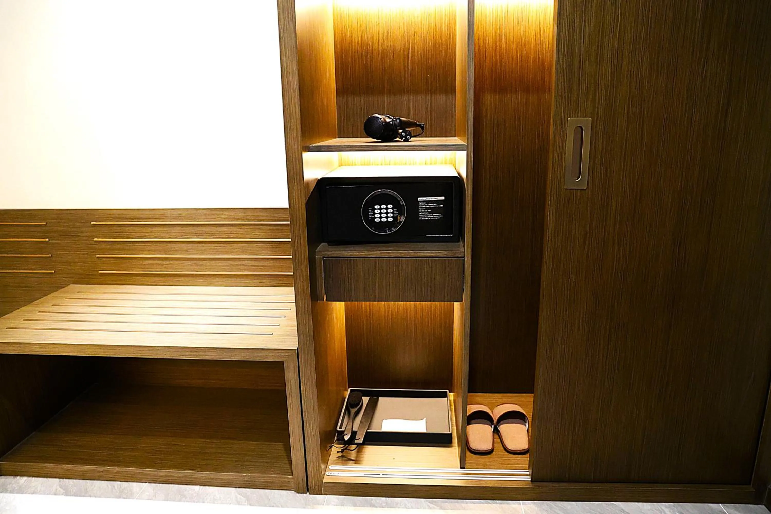 wardrobe in Castle Bayview Resort & Spa