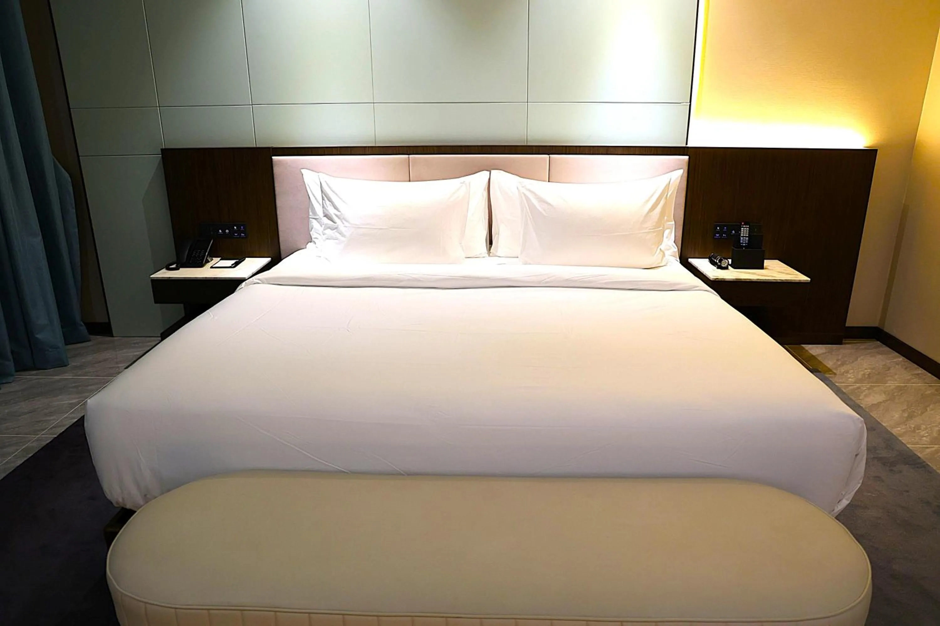 Bed in Castle Bayview Resort & Spa