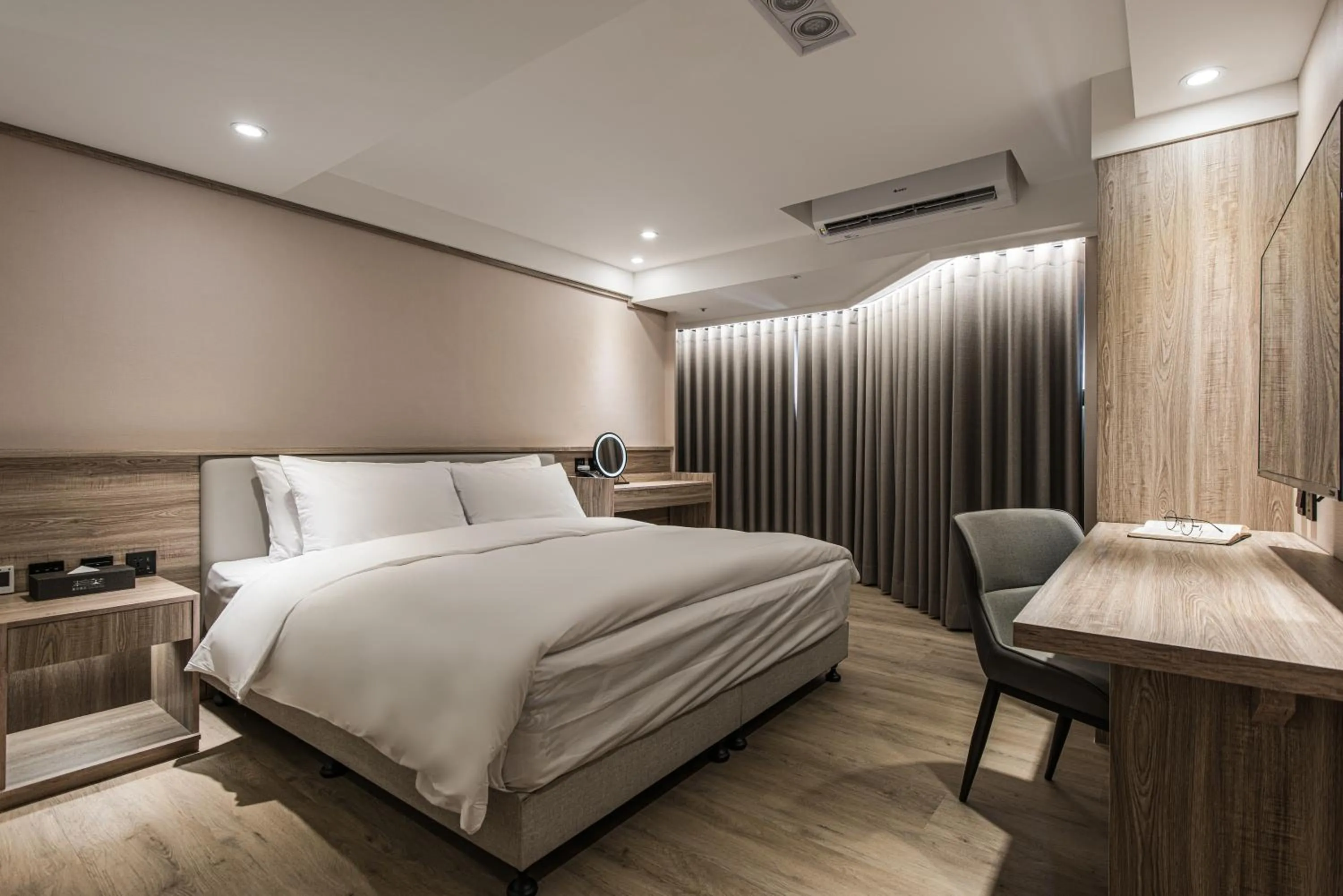 Bed in Spring Rhapsody Hotel