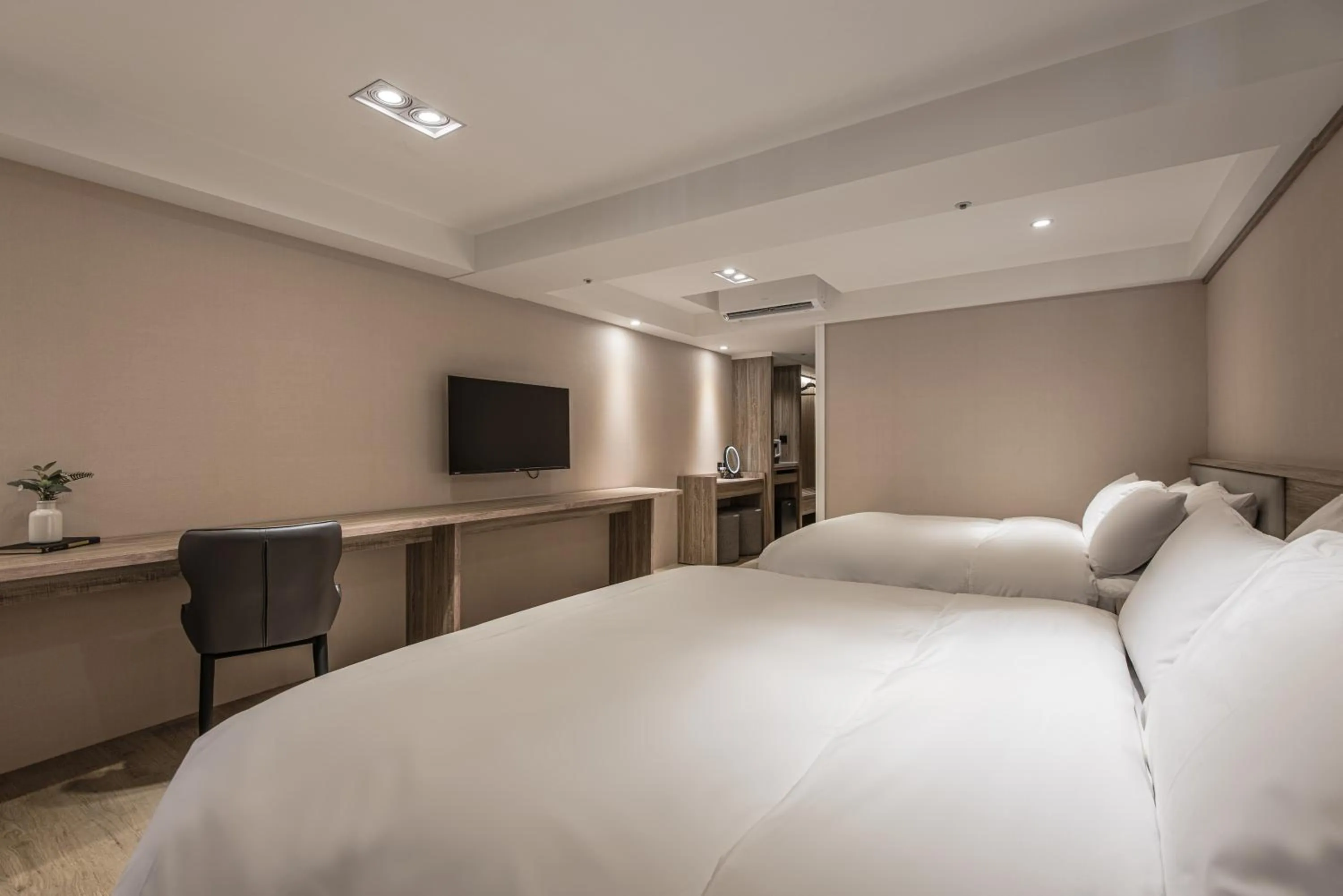 Bed in Spring Rhapsody Hotel