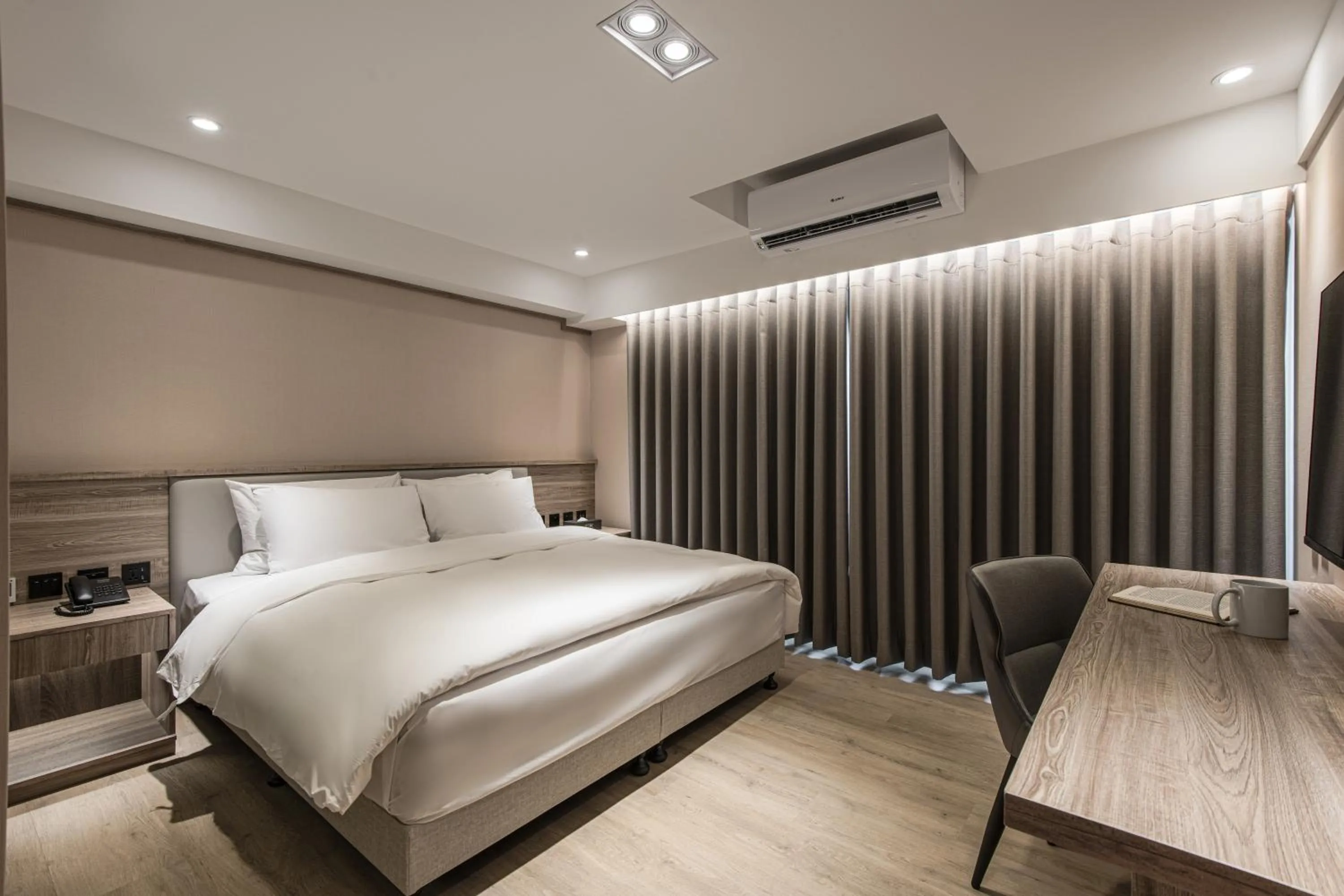 Bed in Spring Rhapsody Hotel