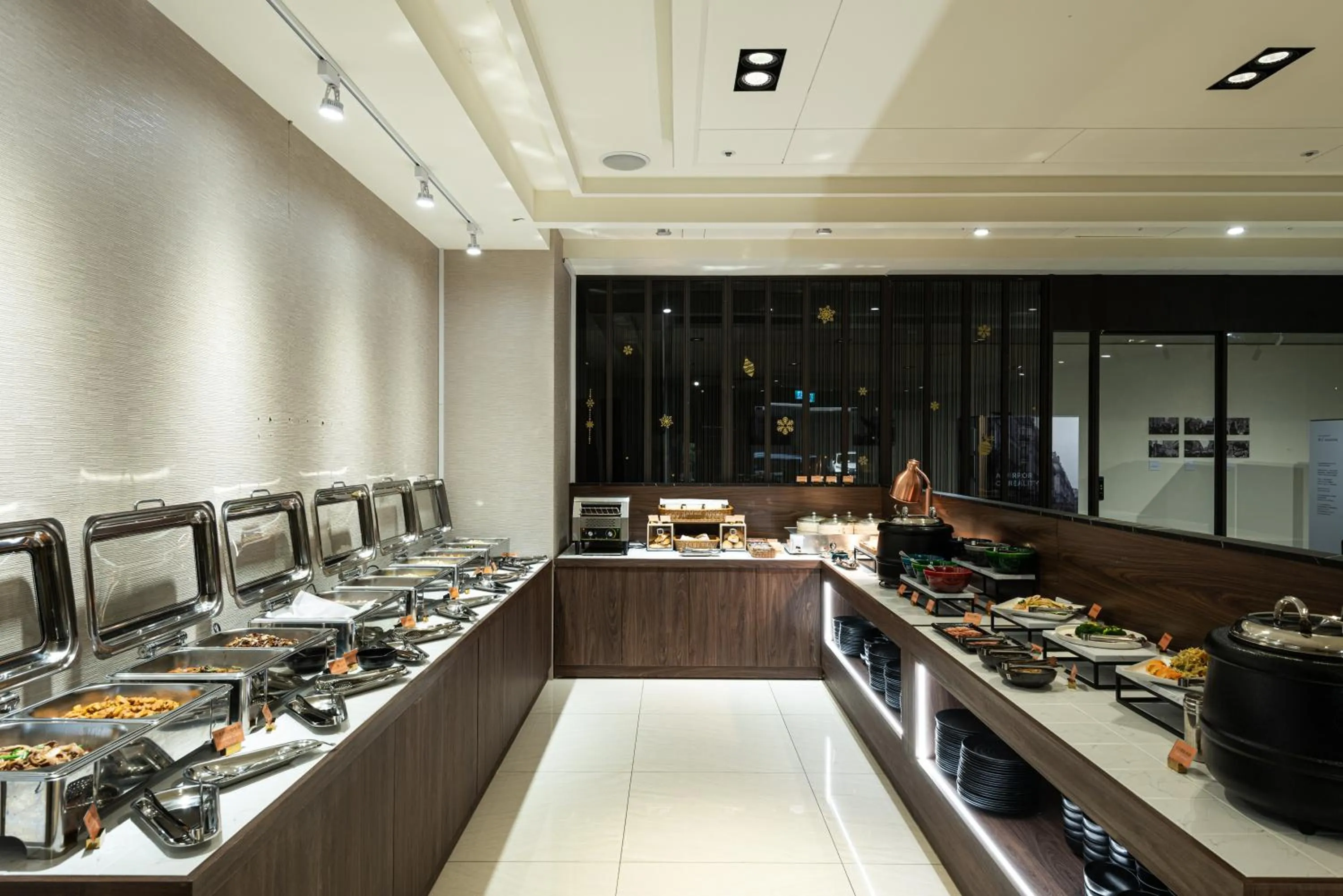 Spring Rhapsody Hotel