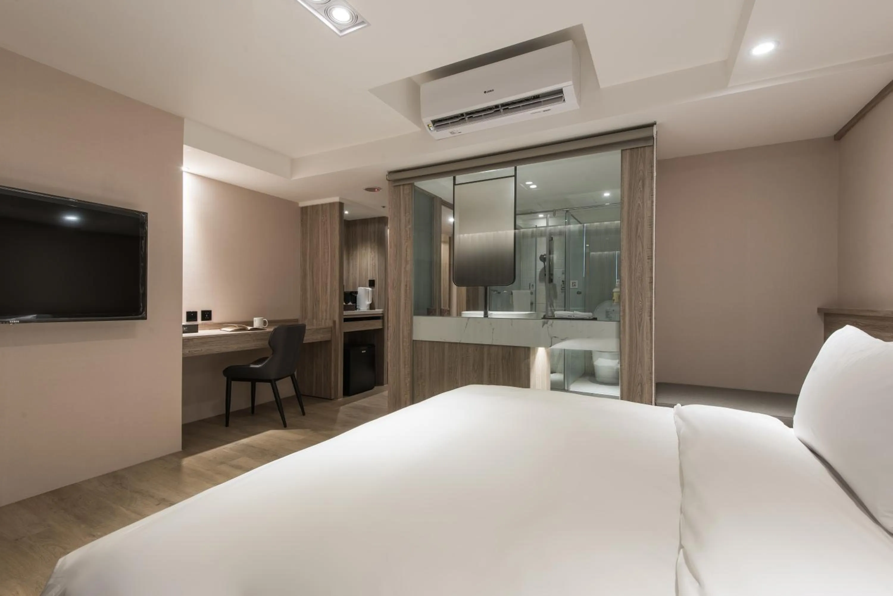 Bed in Spring Rhapsody Hotel