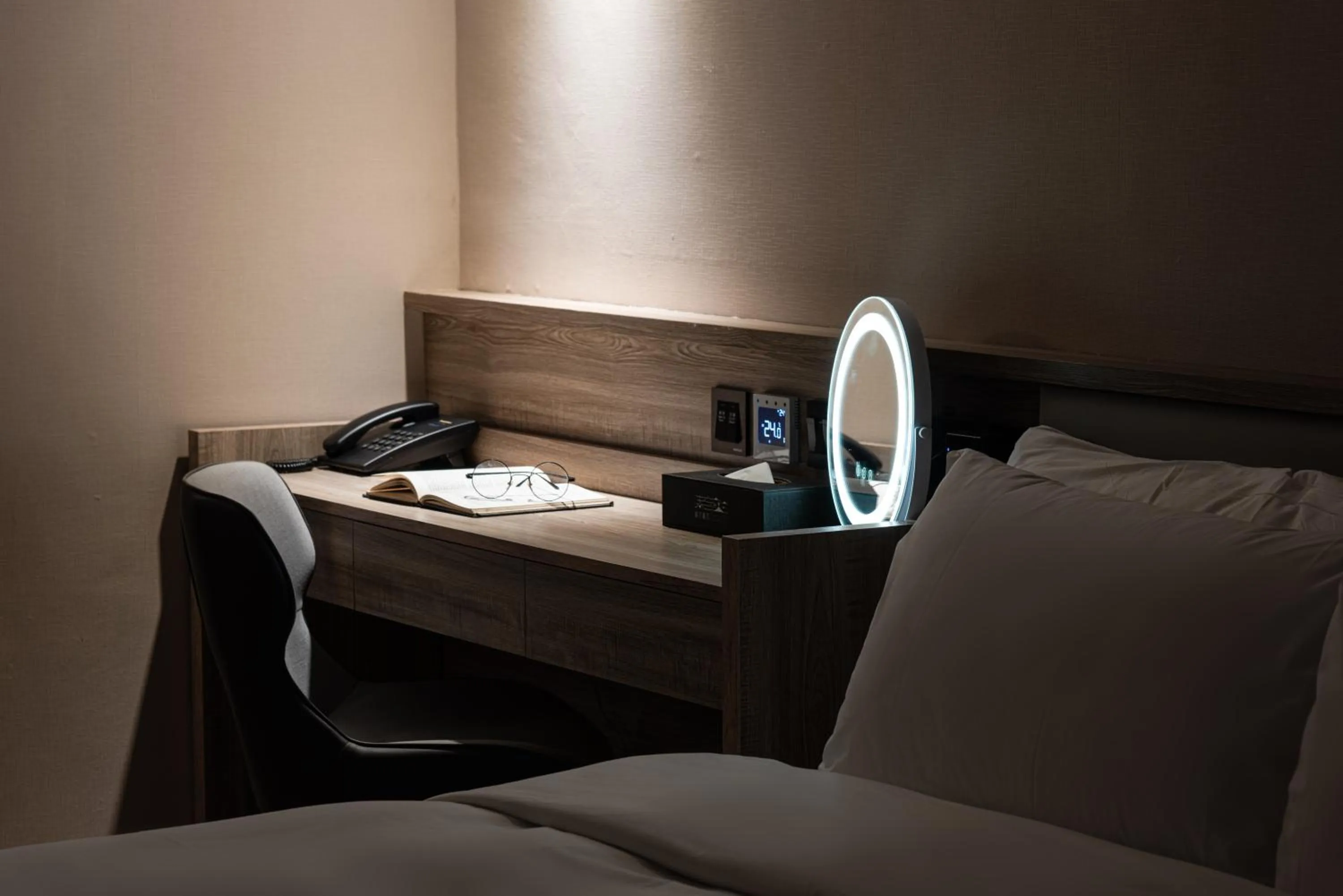 Bed in Spring Rhapsody Hotel