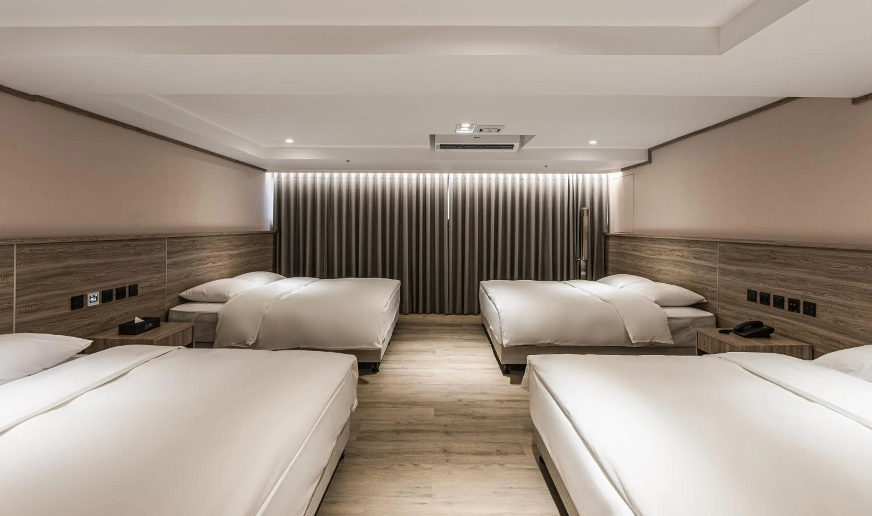 Bed in Spring Rhapsody Hotel