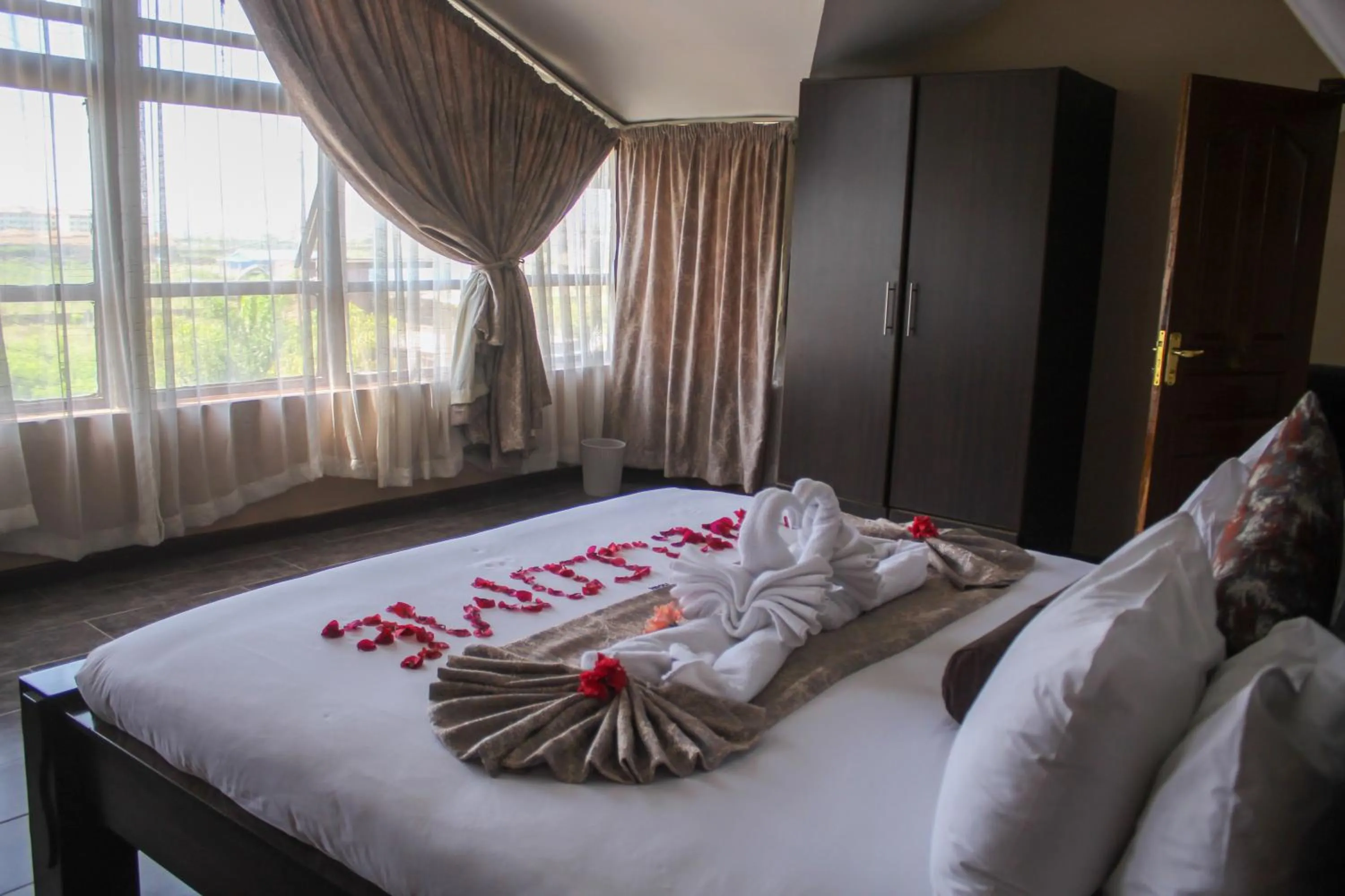 Bed in 67 Airport Hotel Nairobi