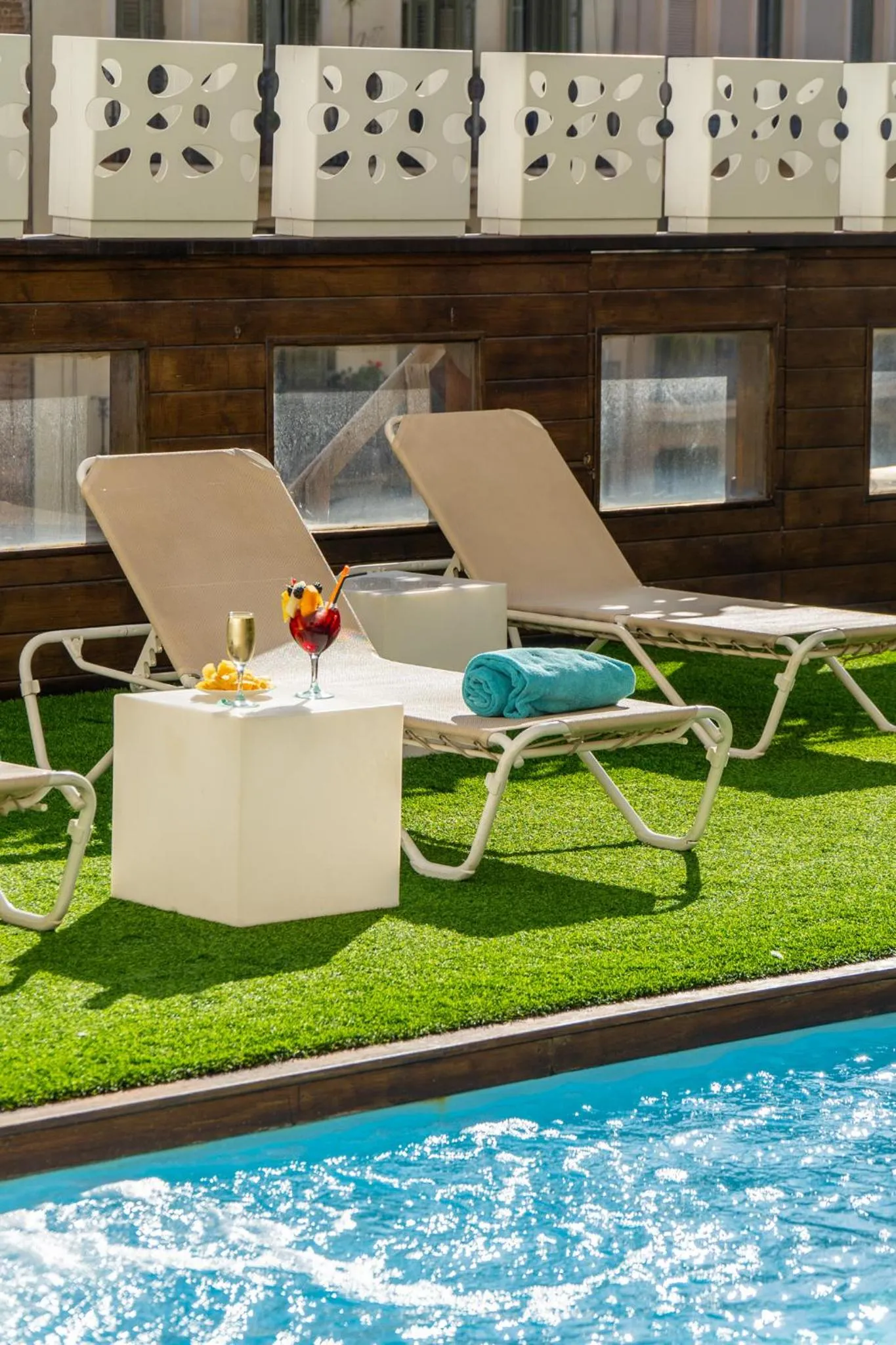 sunbed in Hotel Concordia Barcelona