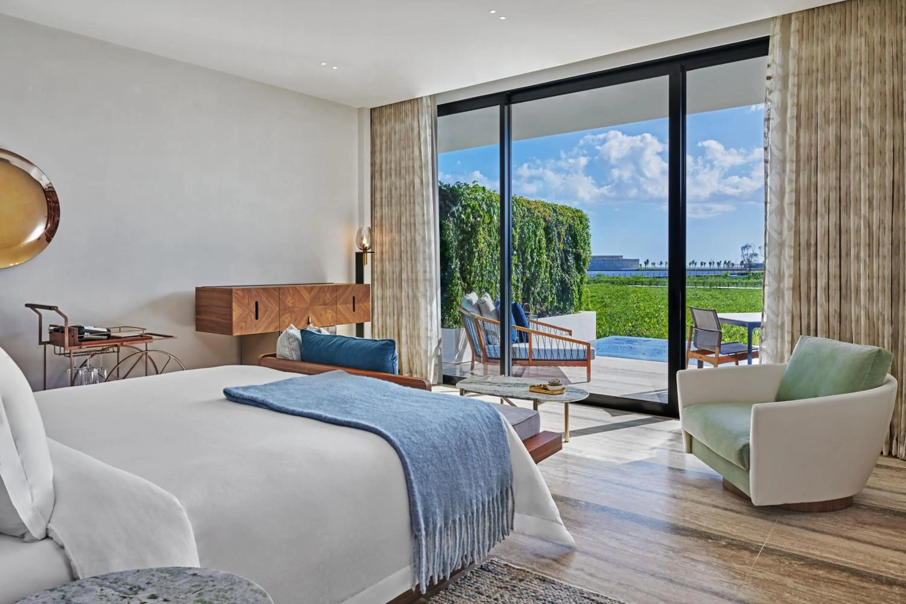 Photo of the whole room, Bed in The St. Regis Kanai Resort, Riviera Maya