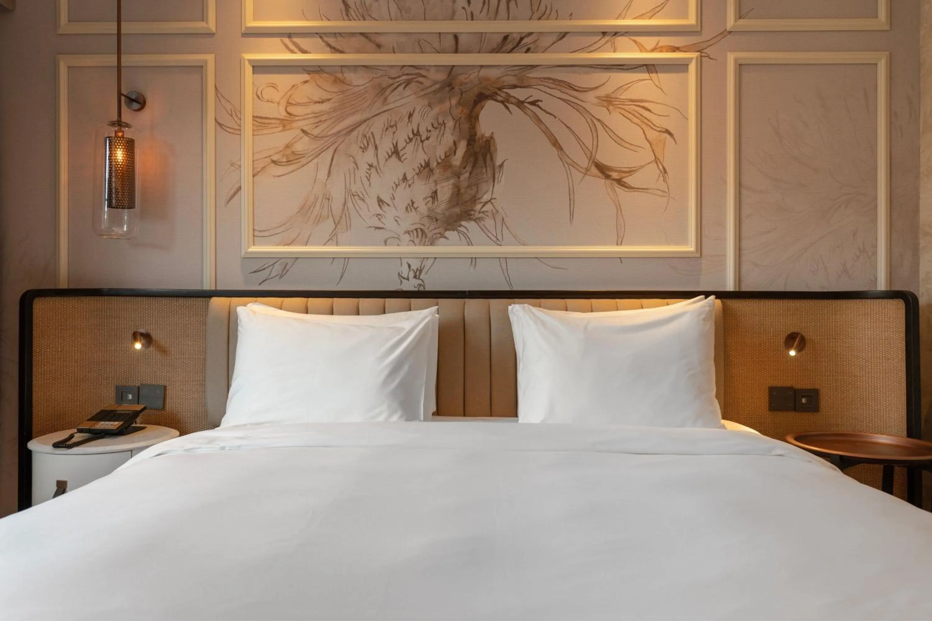 Photo of the whole room, Bed in Burdock Hotel Istanbul, Autograph Collection