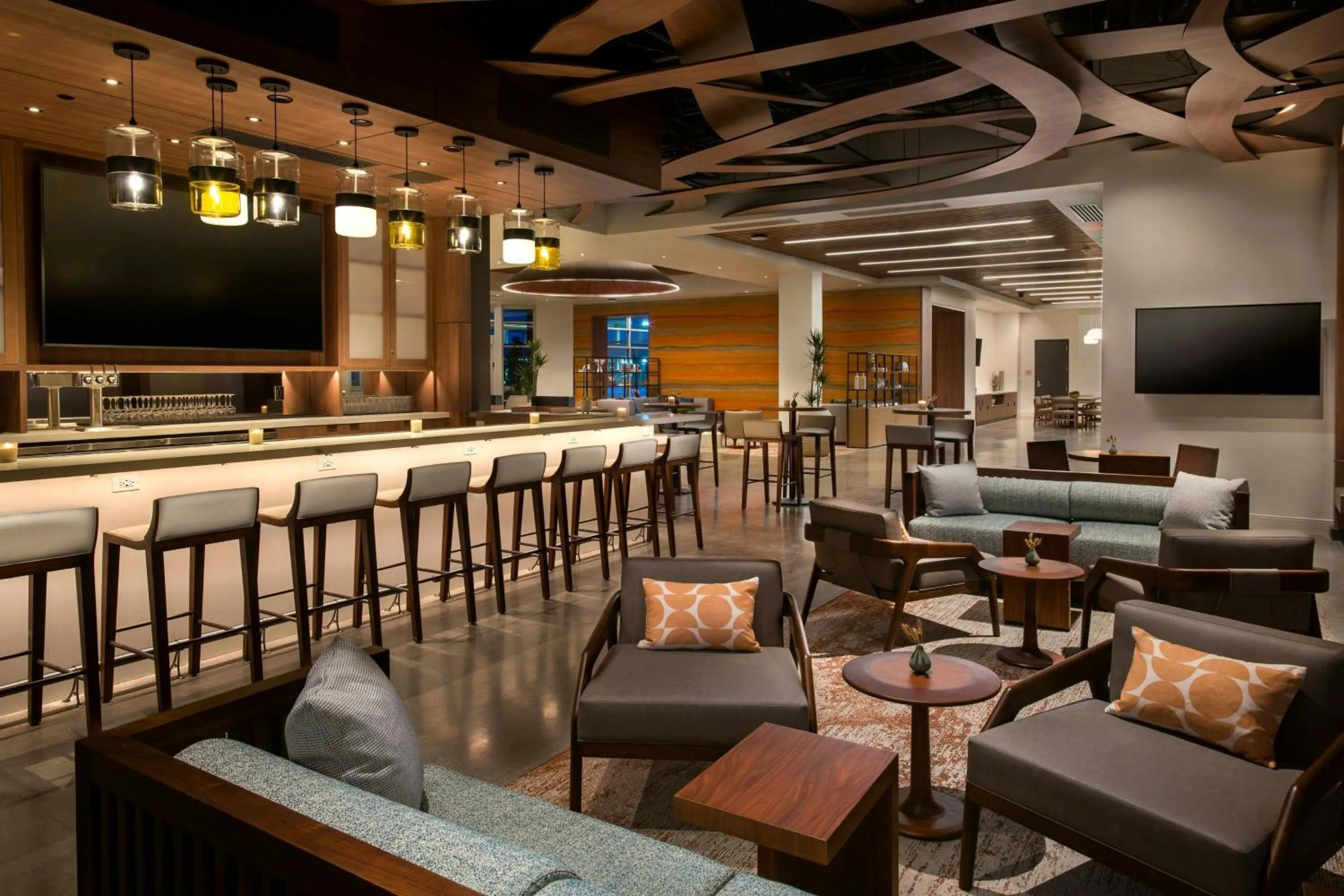 Lounge or bar in Element Reno Experience District