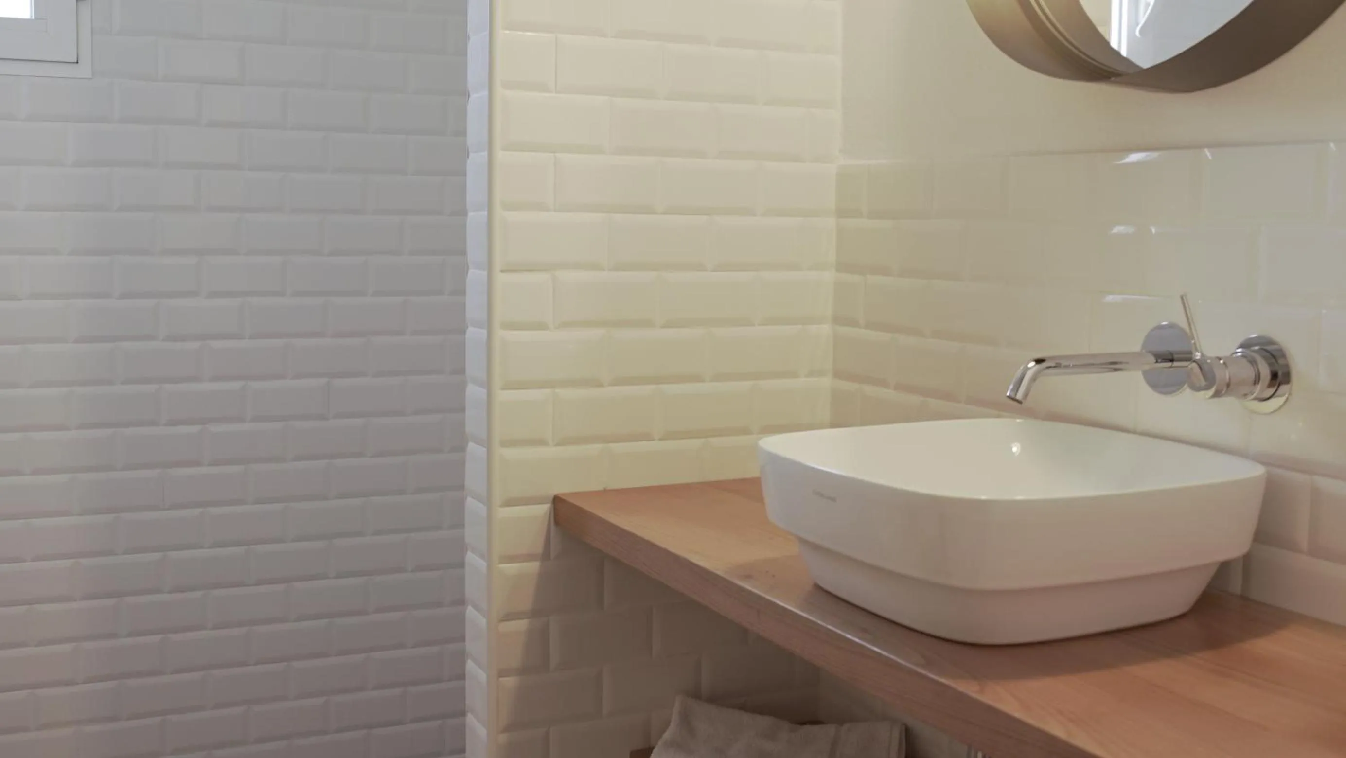 Bathroom in Aparthotel Fleming 50 - Adults Only