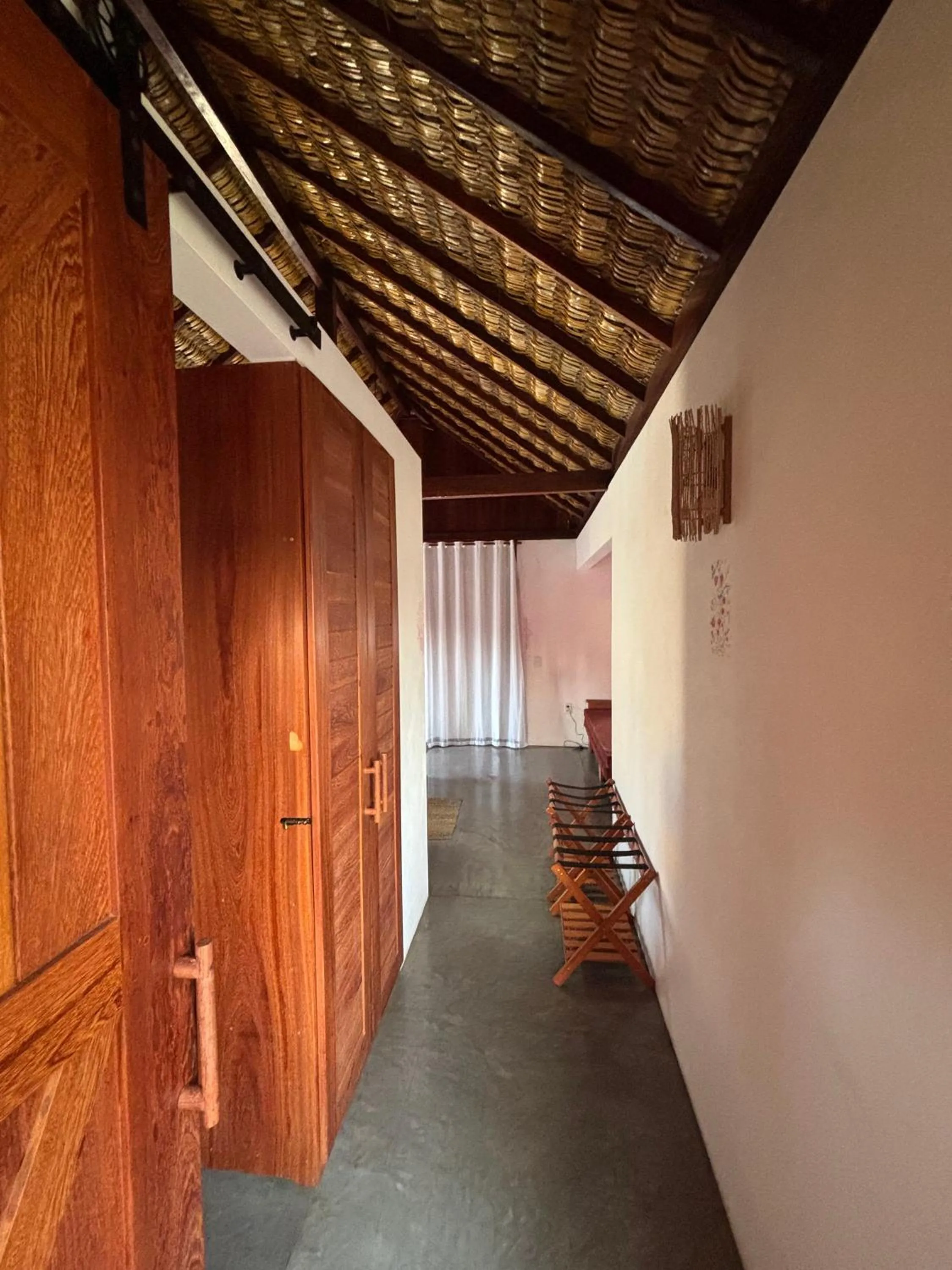 wardrobe in Pousada Lanea Experience