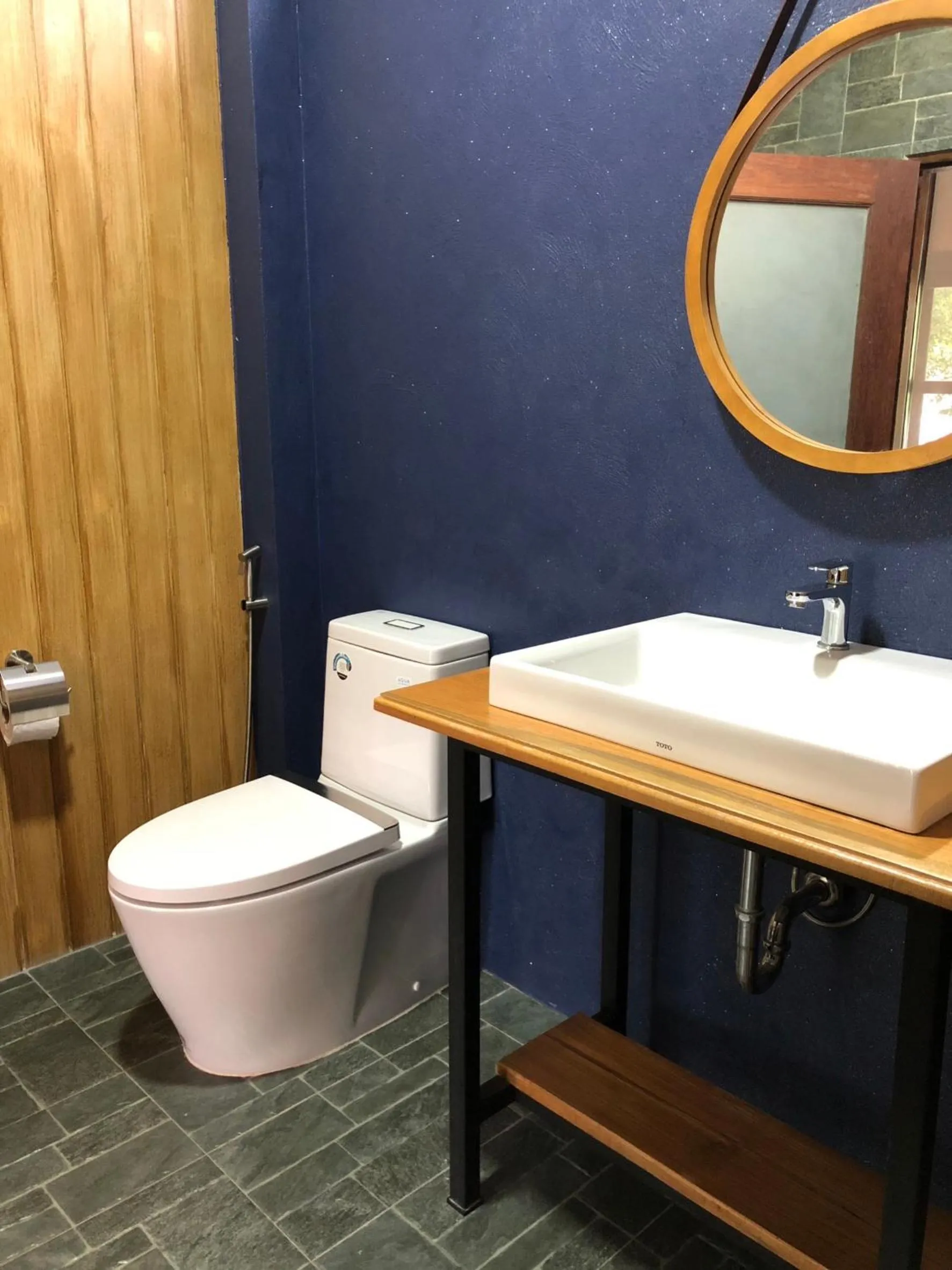 Toilet in Likita Resort