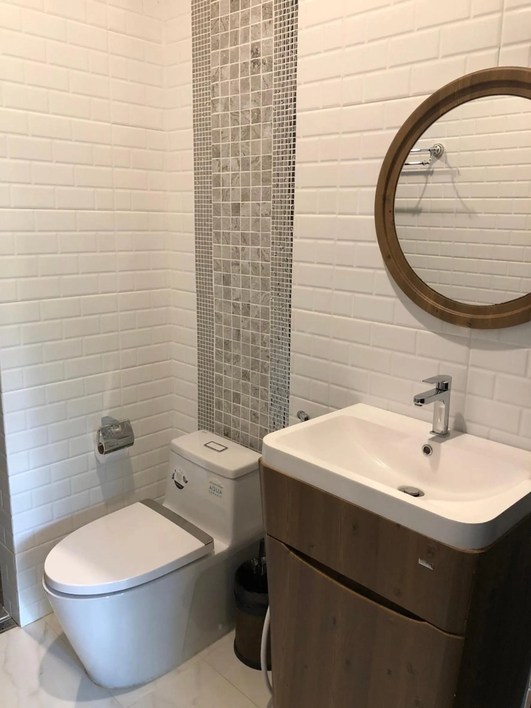 Toilet in Likita Resort