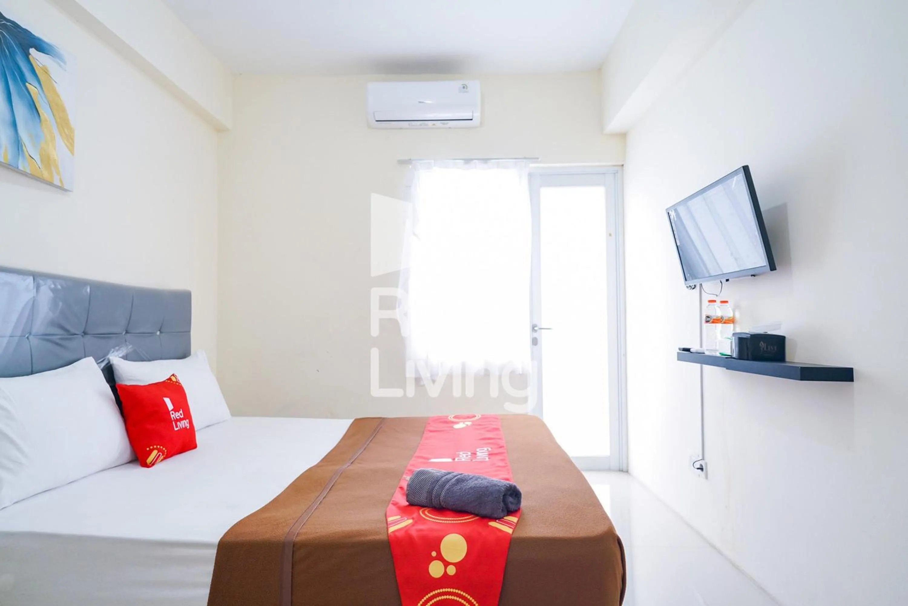 Bedroom, Bed in RedLiving Apartemen Bogorienze Resort - Skyland Tower A