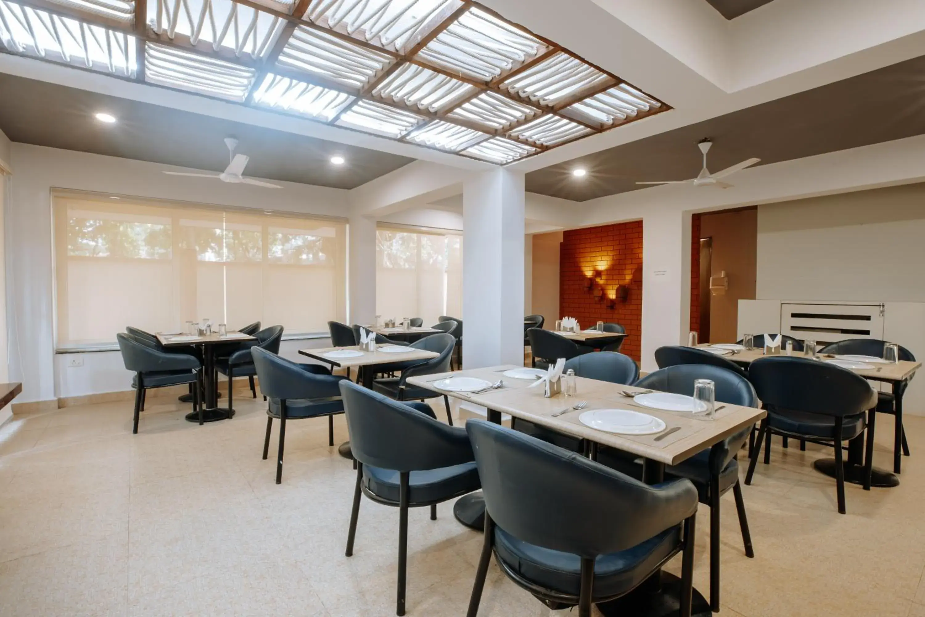 Restaurant/places to eat in Kay's Calangute Resort Service Apartments - Near Calangute Beach Restaurant/places to eat in Kay's Calangute Resort Service Apartments - Near Calangute Beach