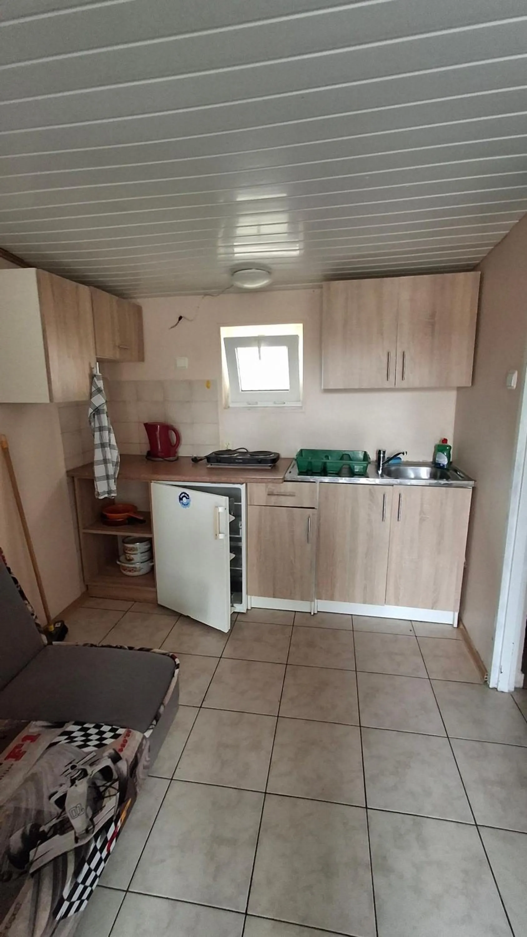 Kitchen or kitchenette in Ośrodek Wypoczynkowy Jelonek