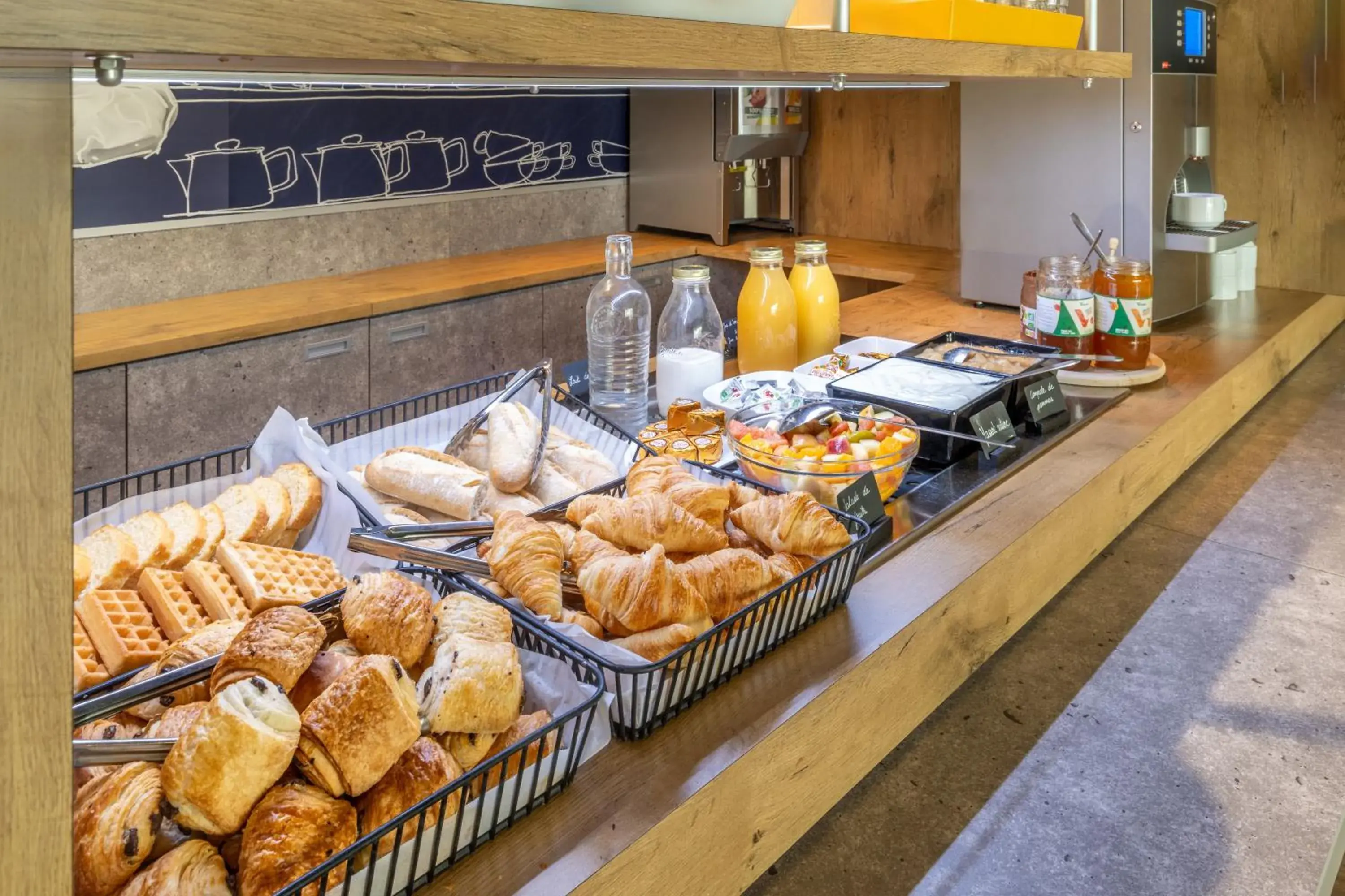 Breakfast in Ibis budget Les Sables d'Olonne Breakfast in Ibis budget Les Sables d'Olonne
