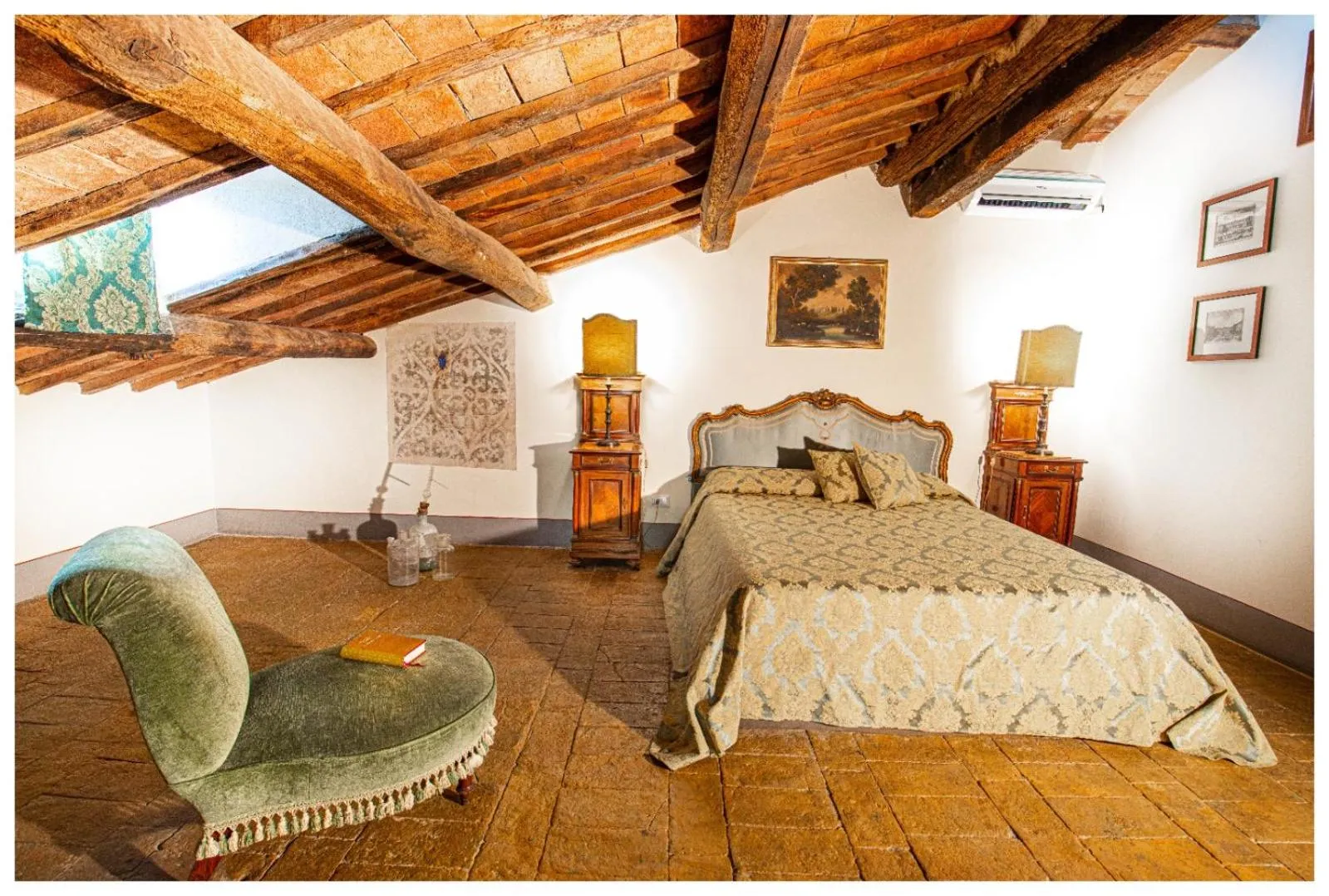 Bed in VesConte Residenza D'epoca dal 1533