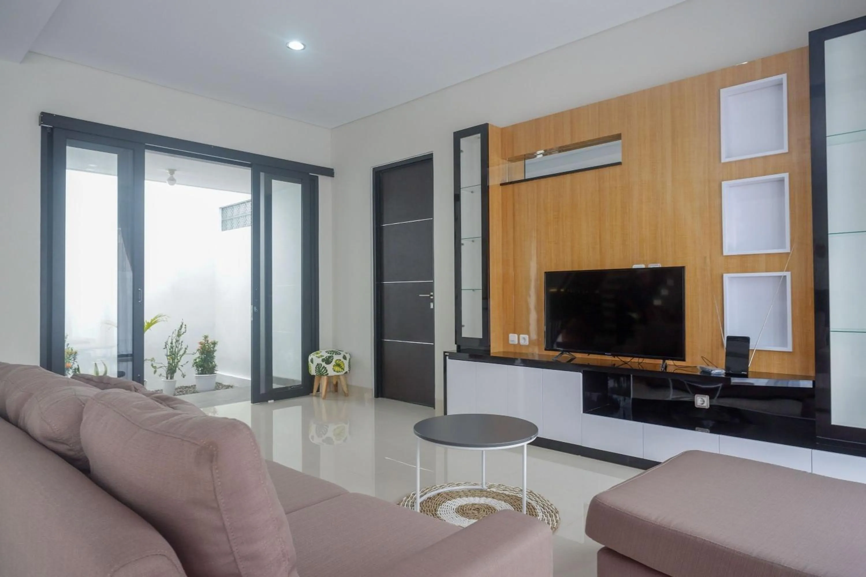 Seating area in The Lavana Greenkhaza Villa Jogja